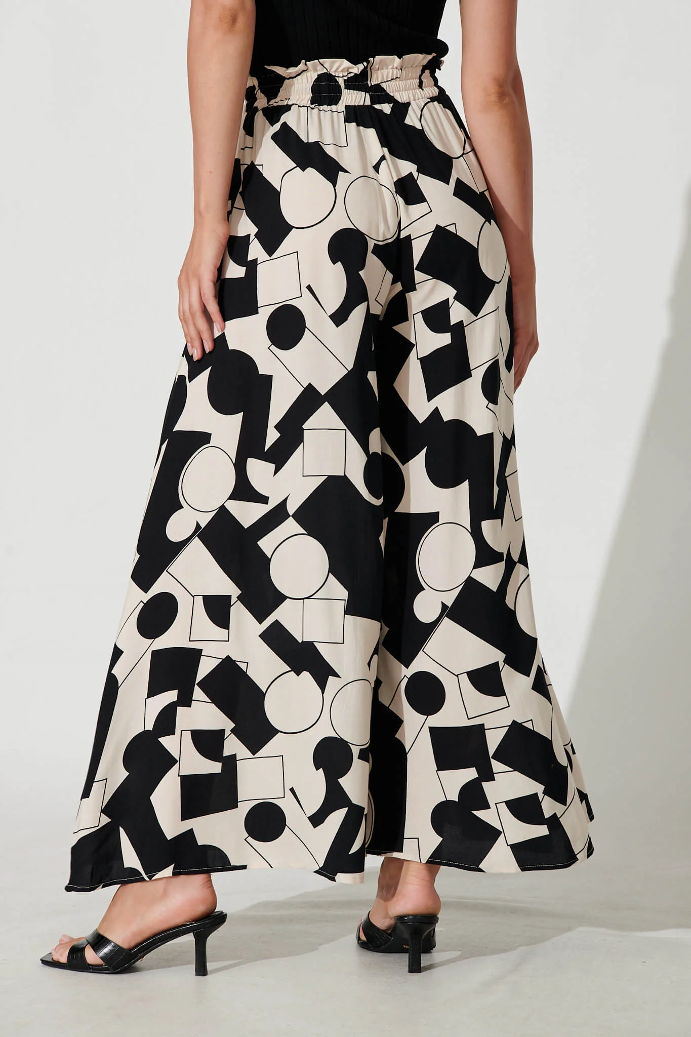 Mariah Pant In Cream With Black Geometric Print - Image 4