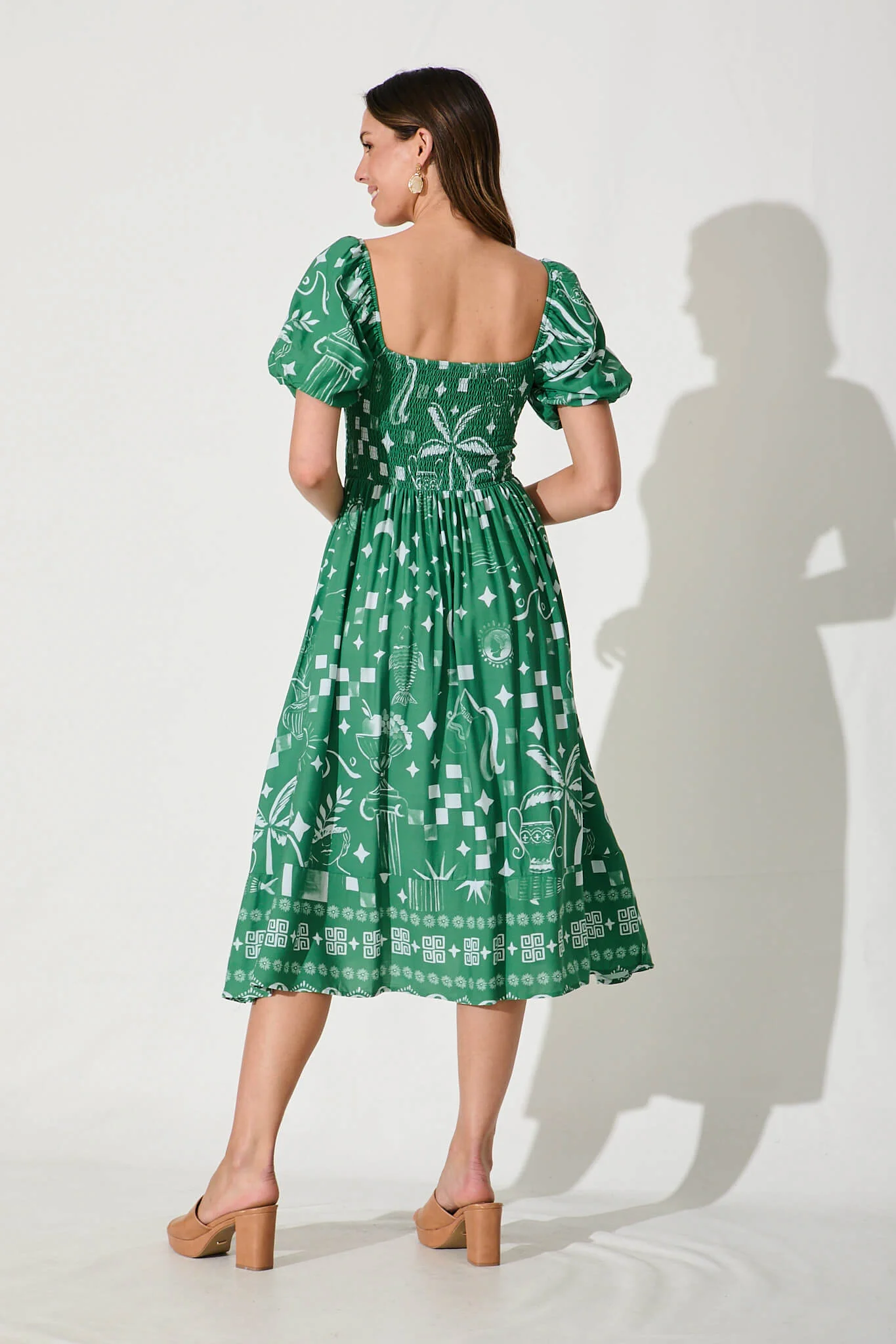 Mariam Midi Dress In Green With White Print - Image 4