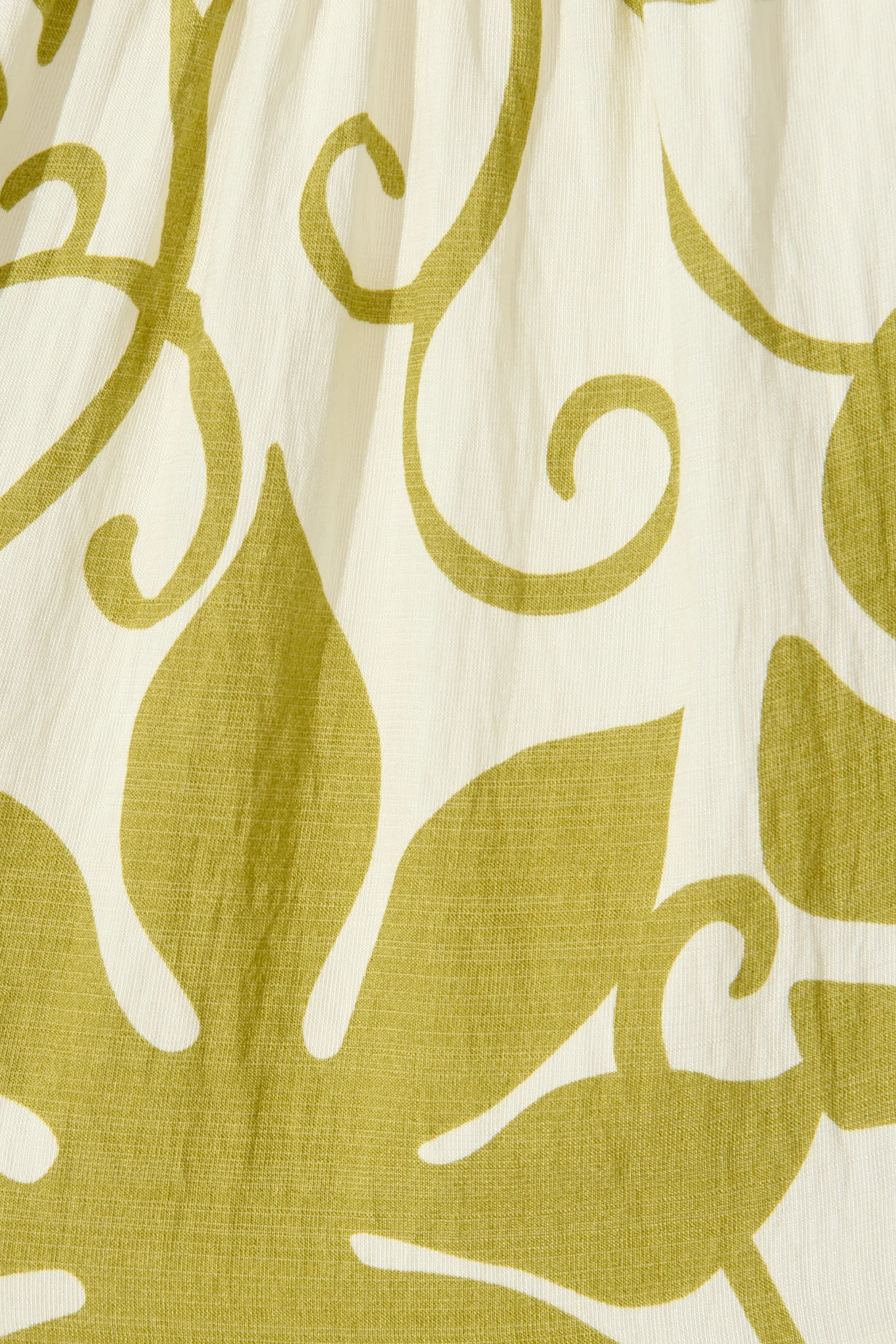 Mariza Midi Dress in Green with Cream Leaf Print - Image 6