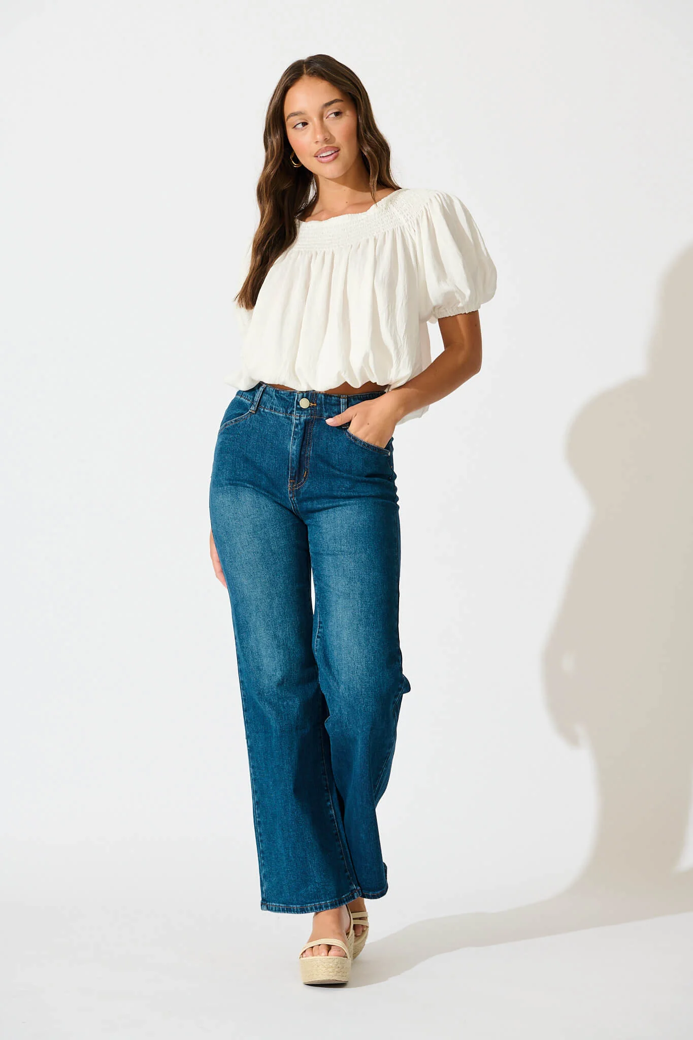 Maxille High Rise Wide Leg Jean in Dark Blue Denim - Image 4