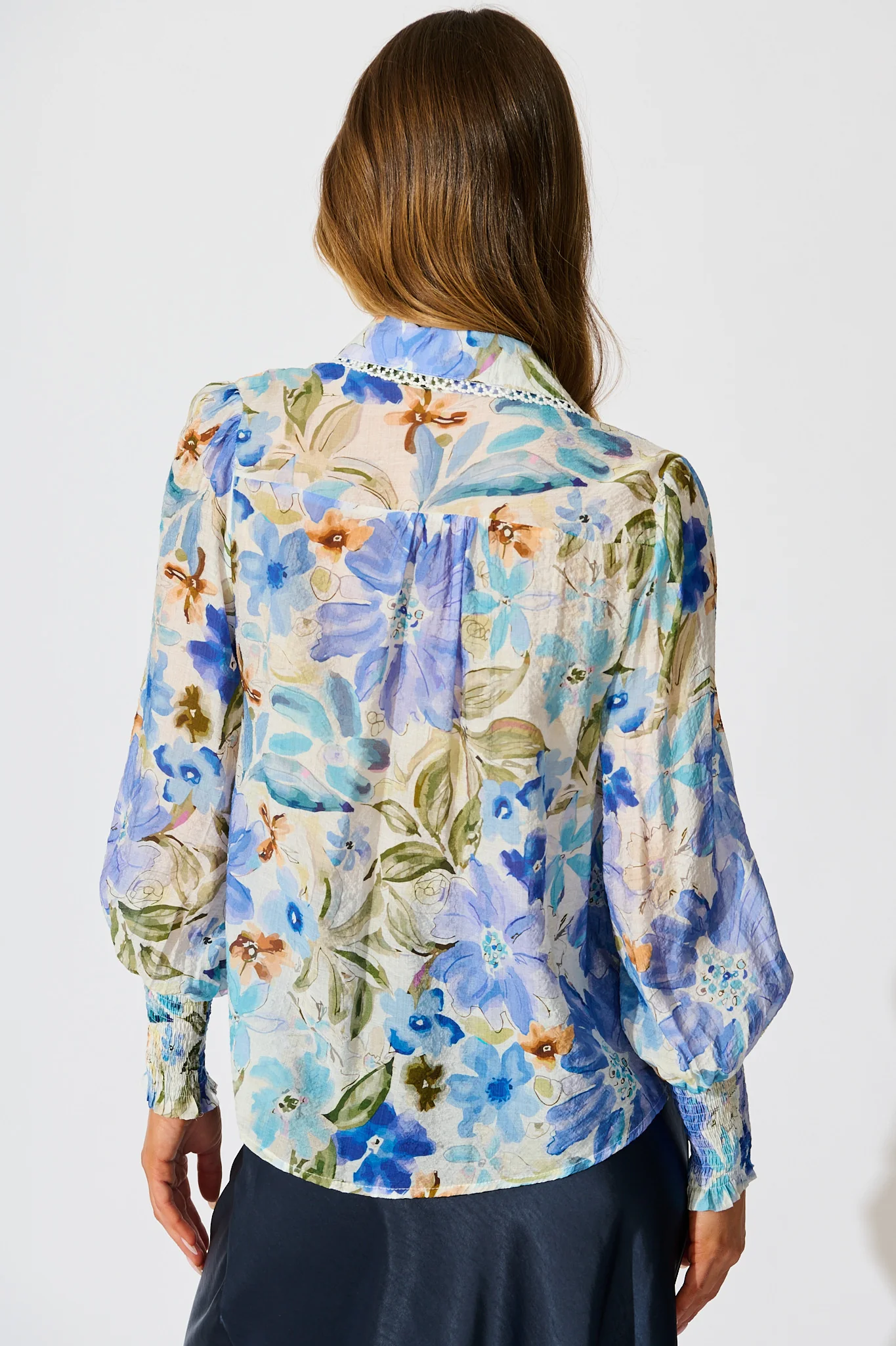 Meadow Mist Shirt in Blue Floral - Image 3