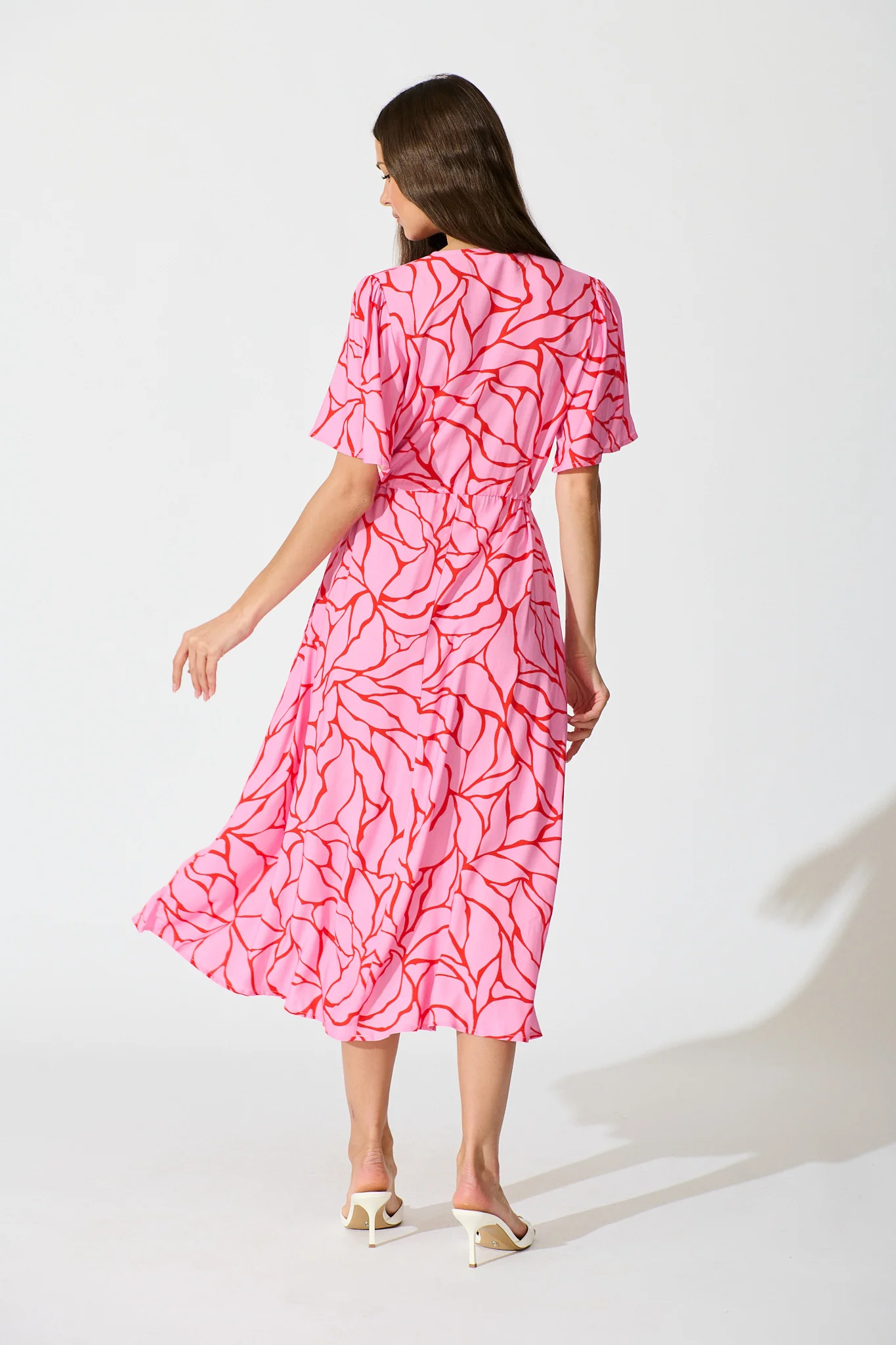 Melody Midi Dress in in Pink Geometric Print - Image 4