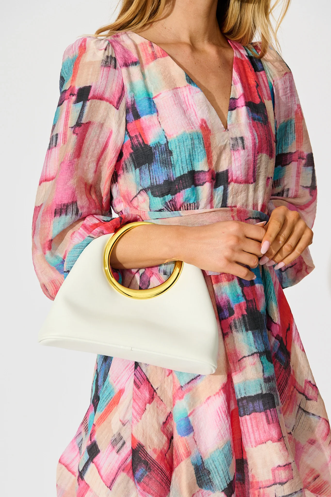 Milly Ring Detail Clutch Bag in White - Image 4