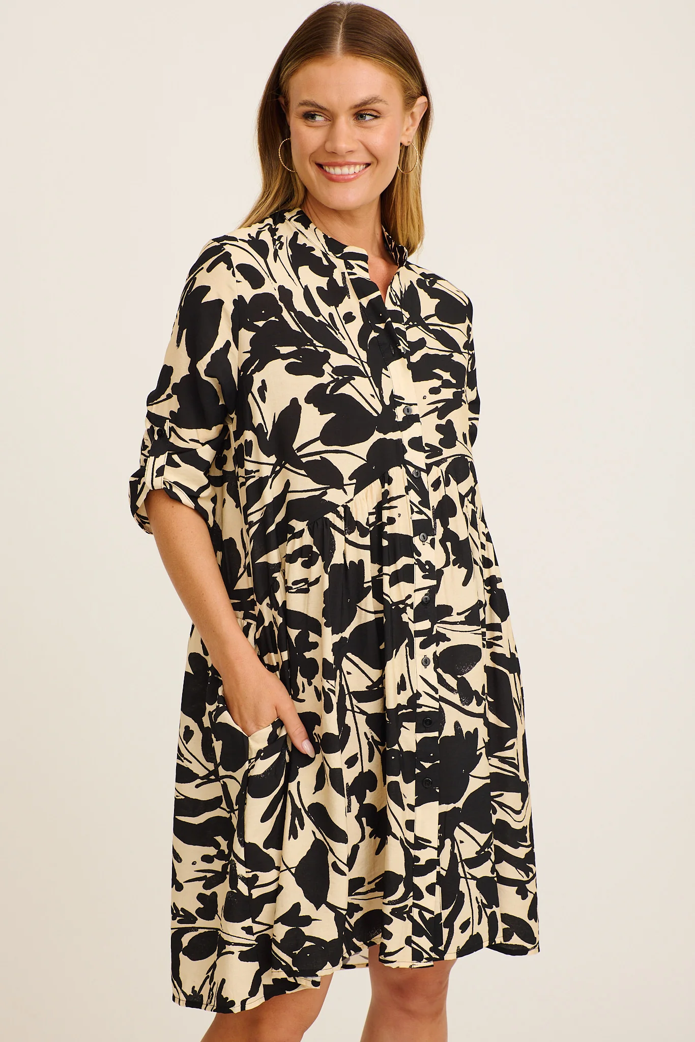 Mina Smock Dress in Black and Cream Print Linen Blend - Image 2
