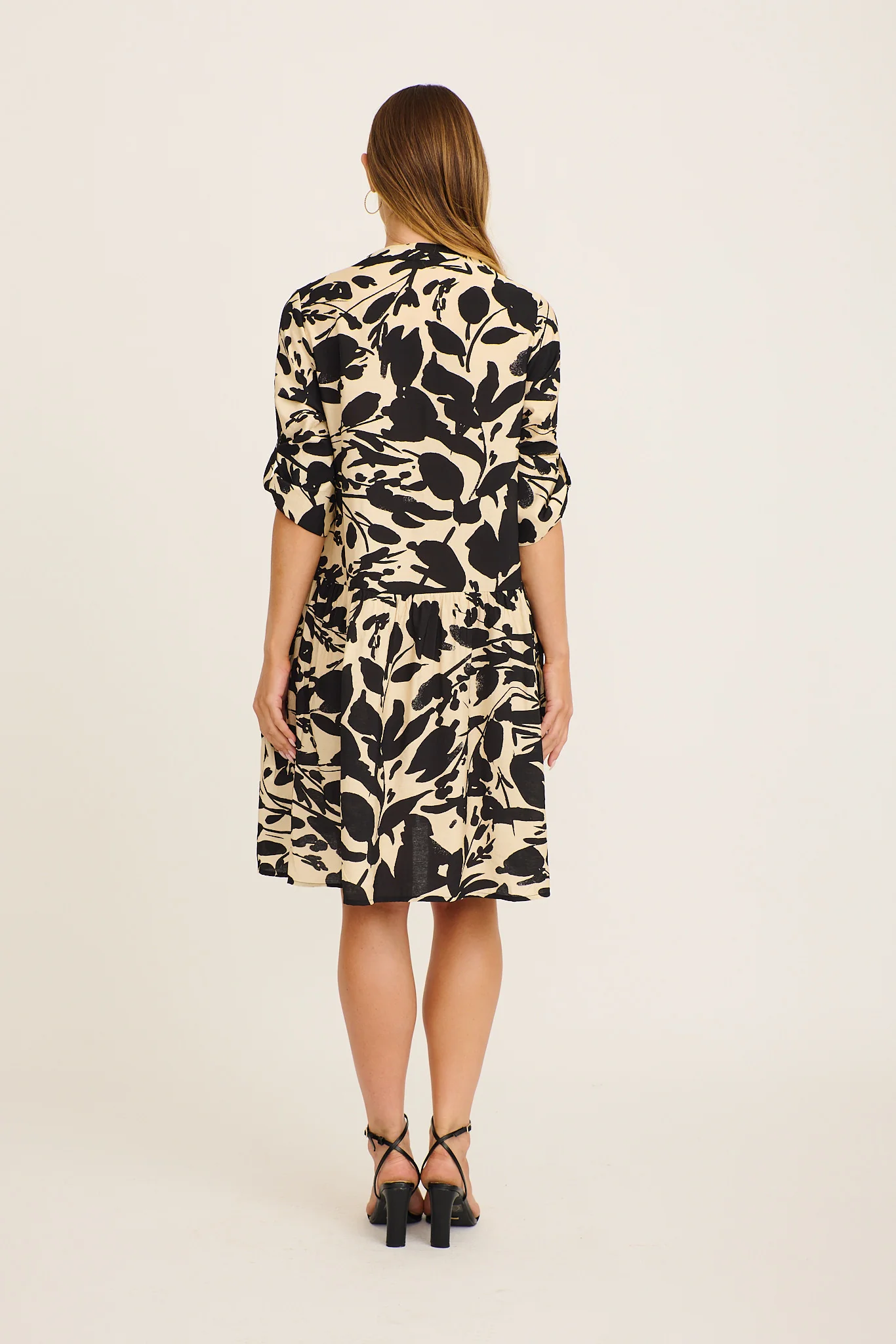 Mina Smock Dress in Black and Cream Print Linen Blend - Image 4