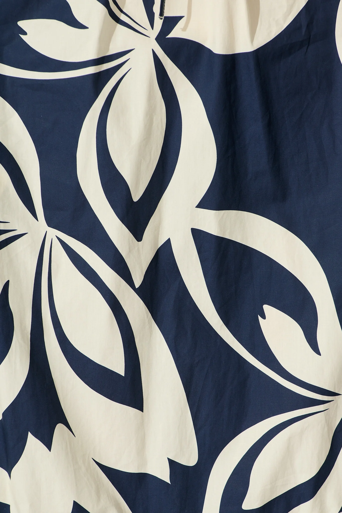 Mirna Maxi Dress in Navy with Cream Leaf Print Cotton - Image 6
