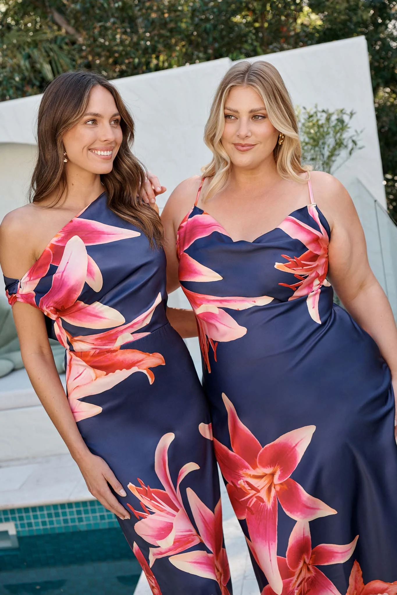 Moon Lily One Shoulder Maxi Dress in Navy Floral Satin - Image 5
