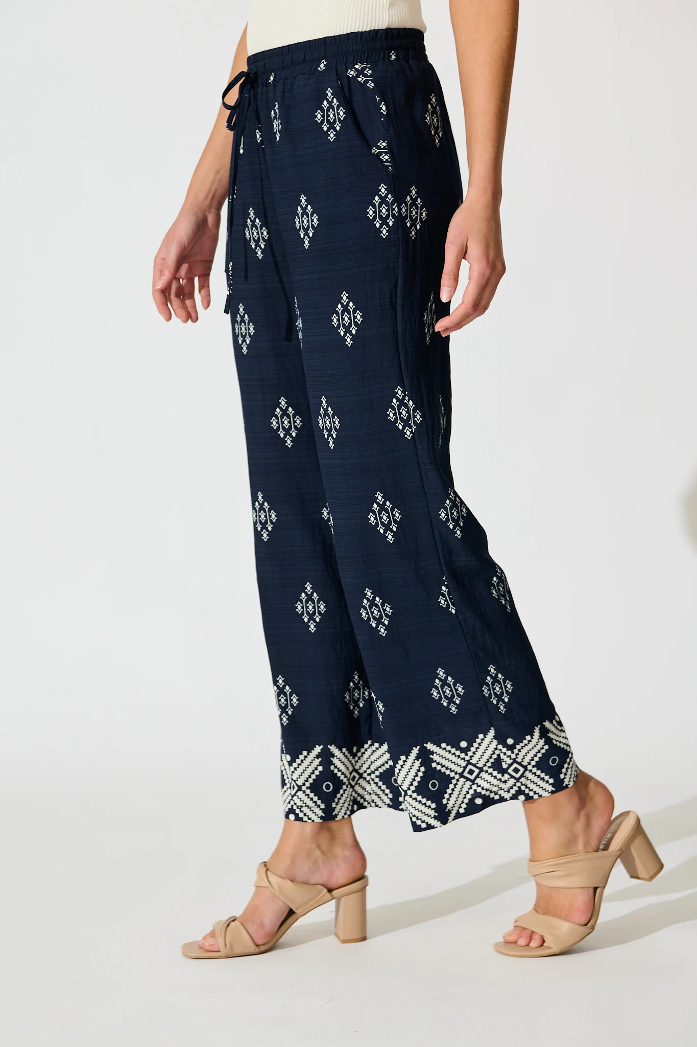 Naia Pant in Navy with White Border Print Linen Blend - Image 2