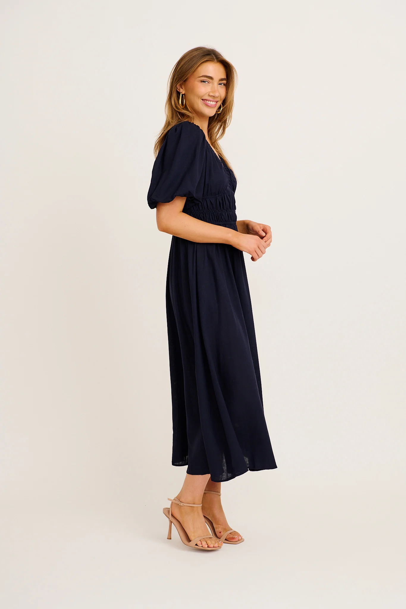 Nerea Midi Dress in Navy Linen Blend - Image 3