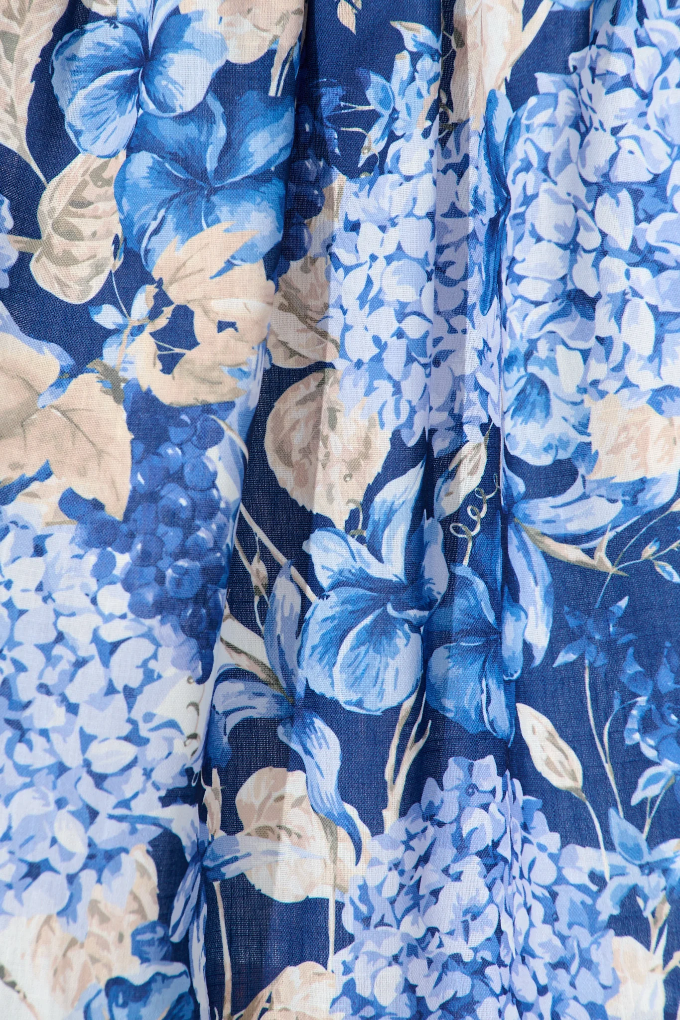 Nerina Maxi Shirt Dress in Navy Floral Linen Blend - Image 6