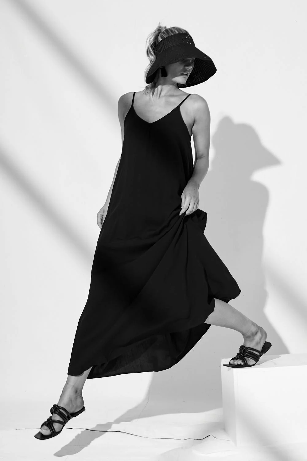 No Scrubs Maxi Dress In Black - Image 5