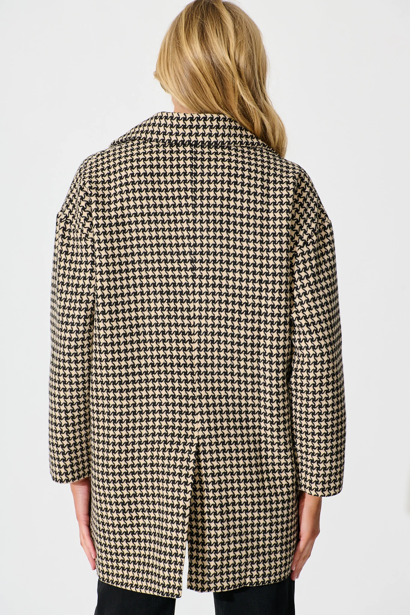 Norvina Coat in Beige with Black Herringbone Check - Image 4