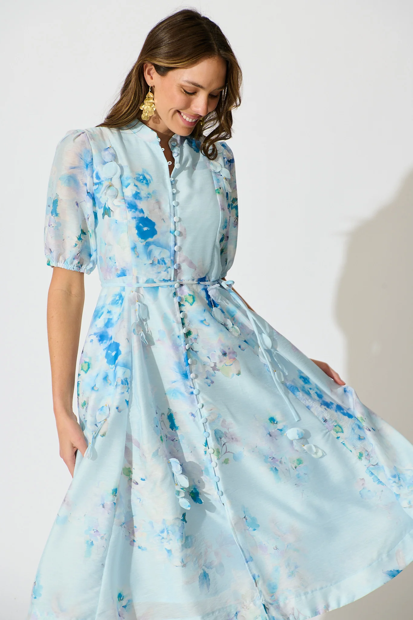 Oasis Bloom Maxi Dress in Blue Floral - Image 2