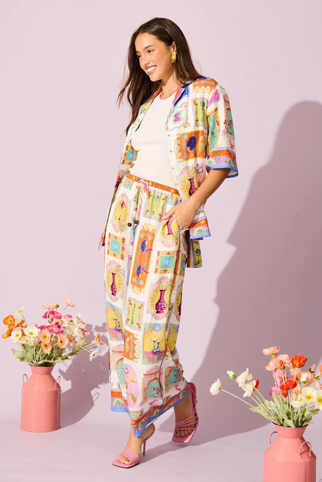 Oasis Shirt in Cream with Multi Conversational Print - Image 2
