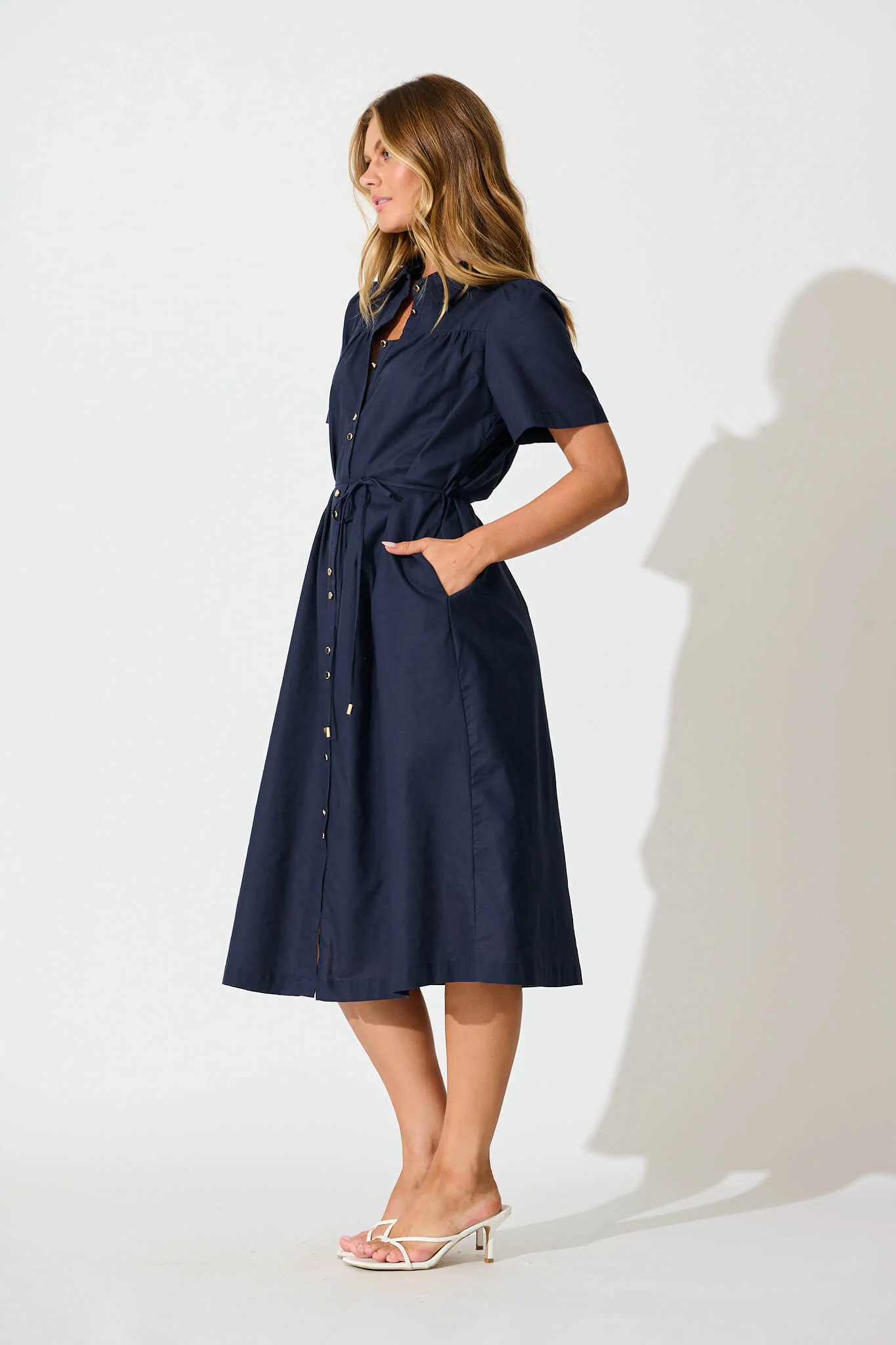 Oatland Midi Shirt Dress In Navy Cotton Linen - Image 3