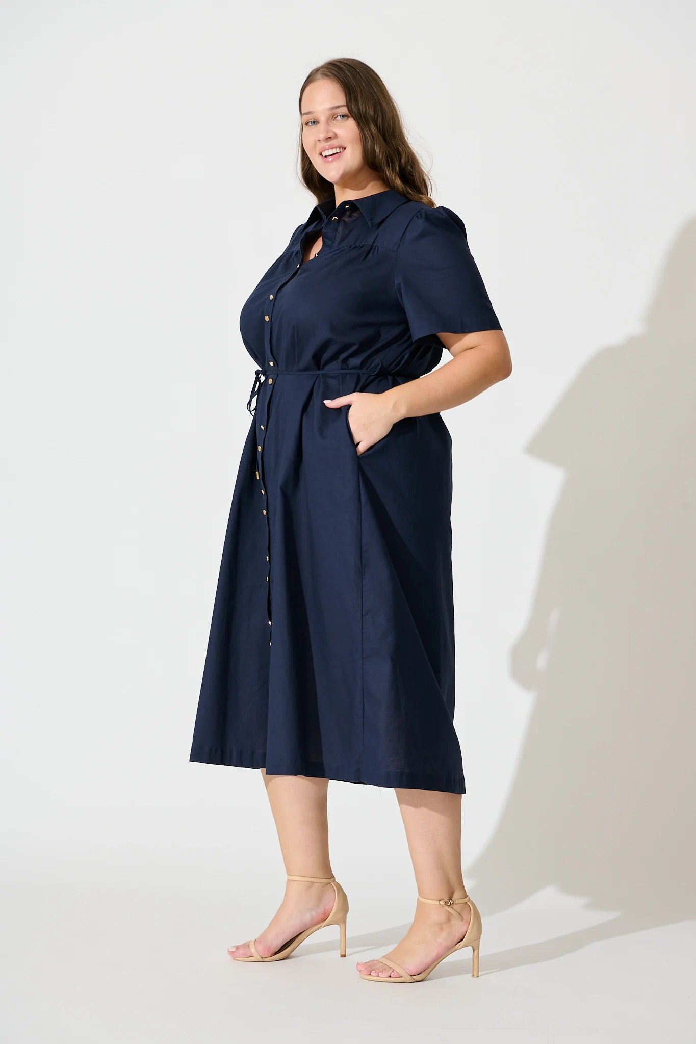 Oatland Midi Shirt Dress In Navy Cotton Linen - Image 8
