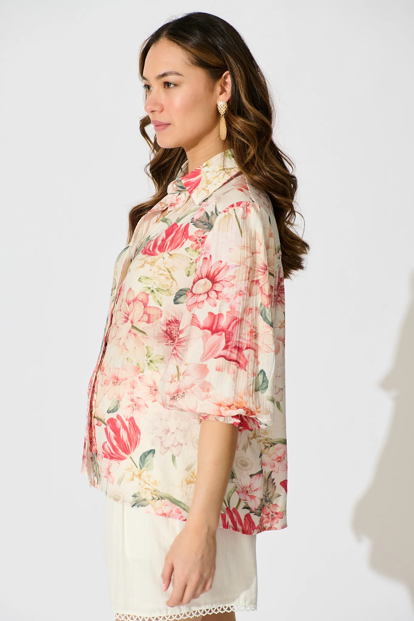 Orchard in Bloom Shirt in Cream with Multi Floral - Image 3