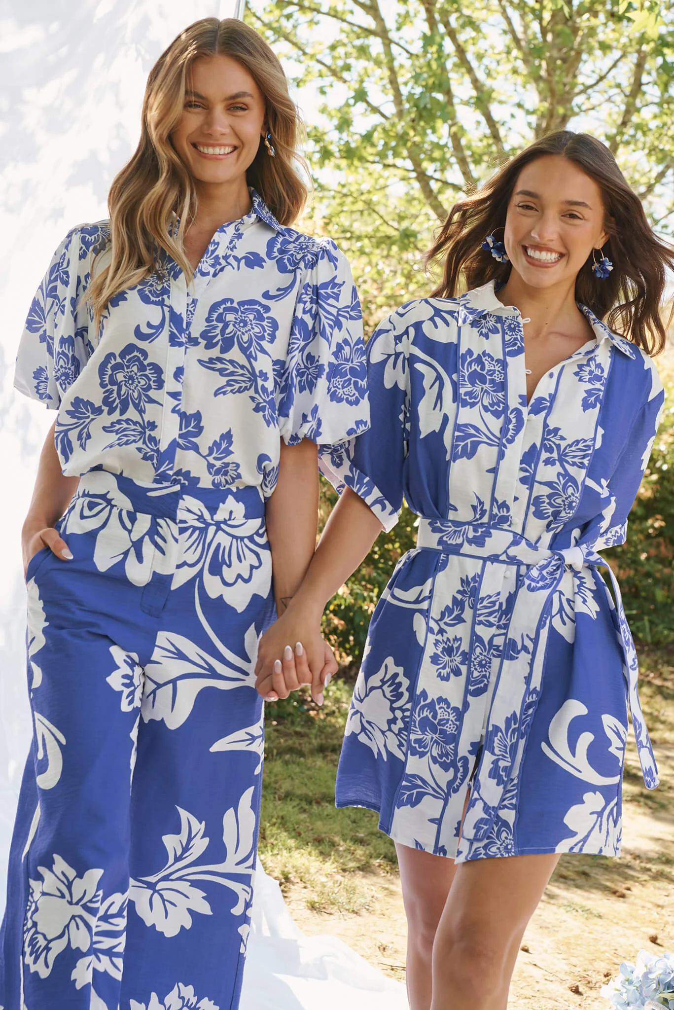 Orland Shirt In White With Blue Floral - Image 3