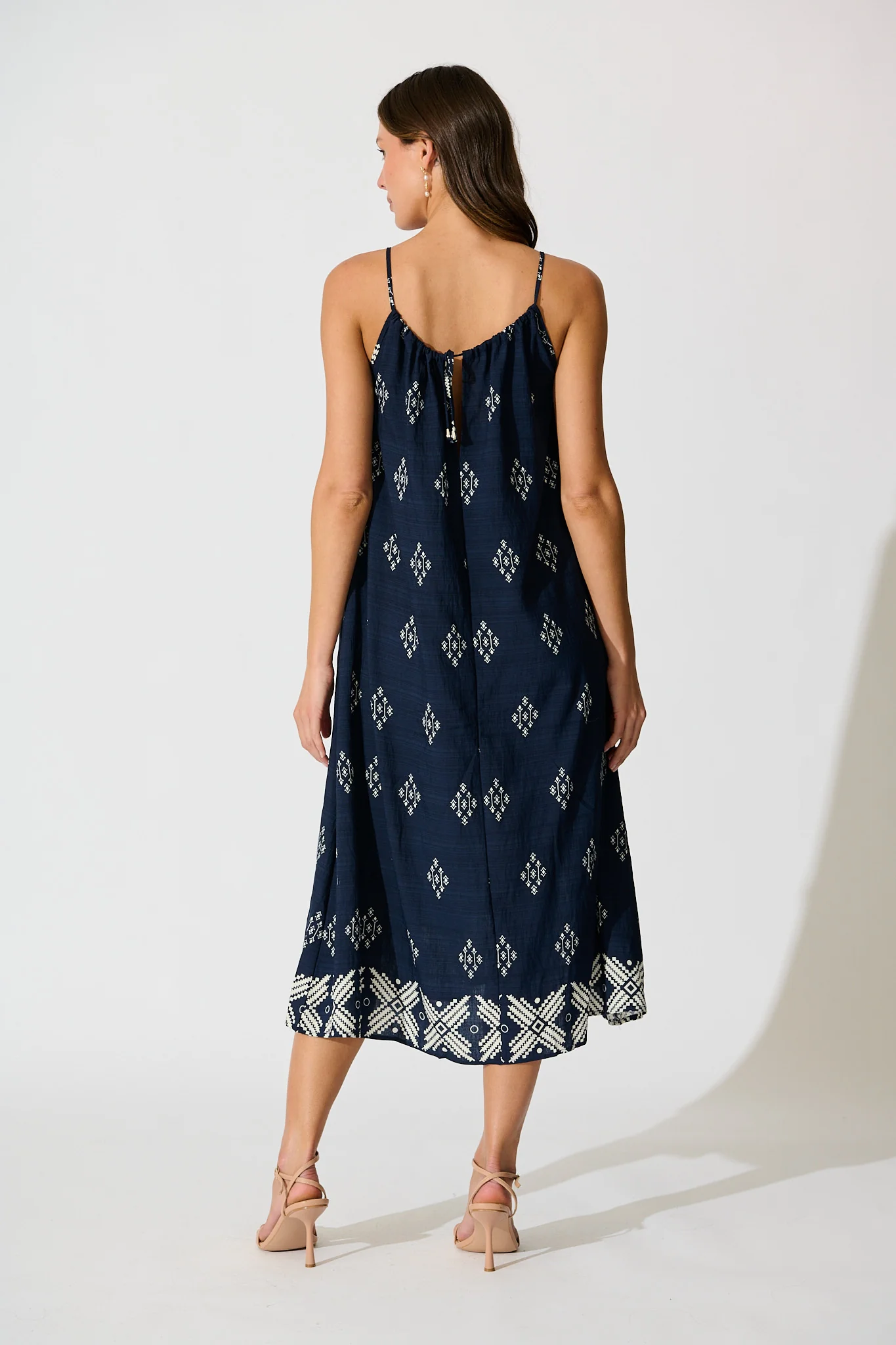 Ovina Maxi Sundress in Navy with White Border Linen Blend - Image 4