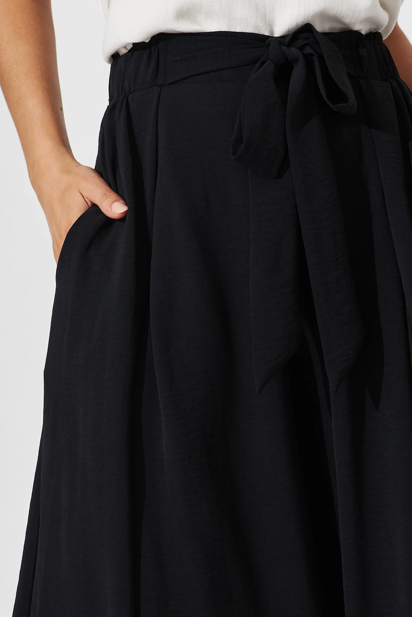 Page Pants In Black - Image 5
