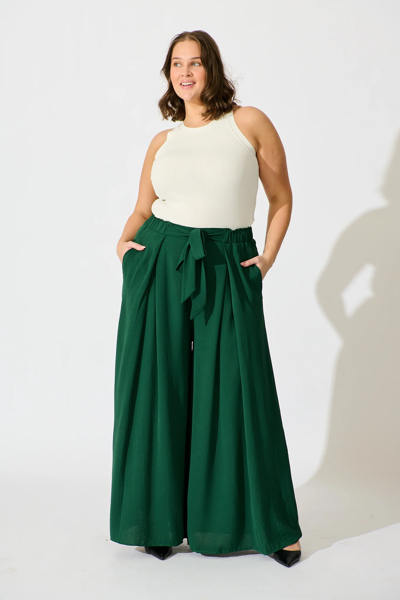 Page Pants In Emerald - Image 6