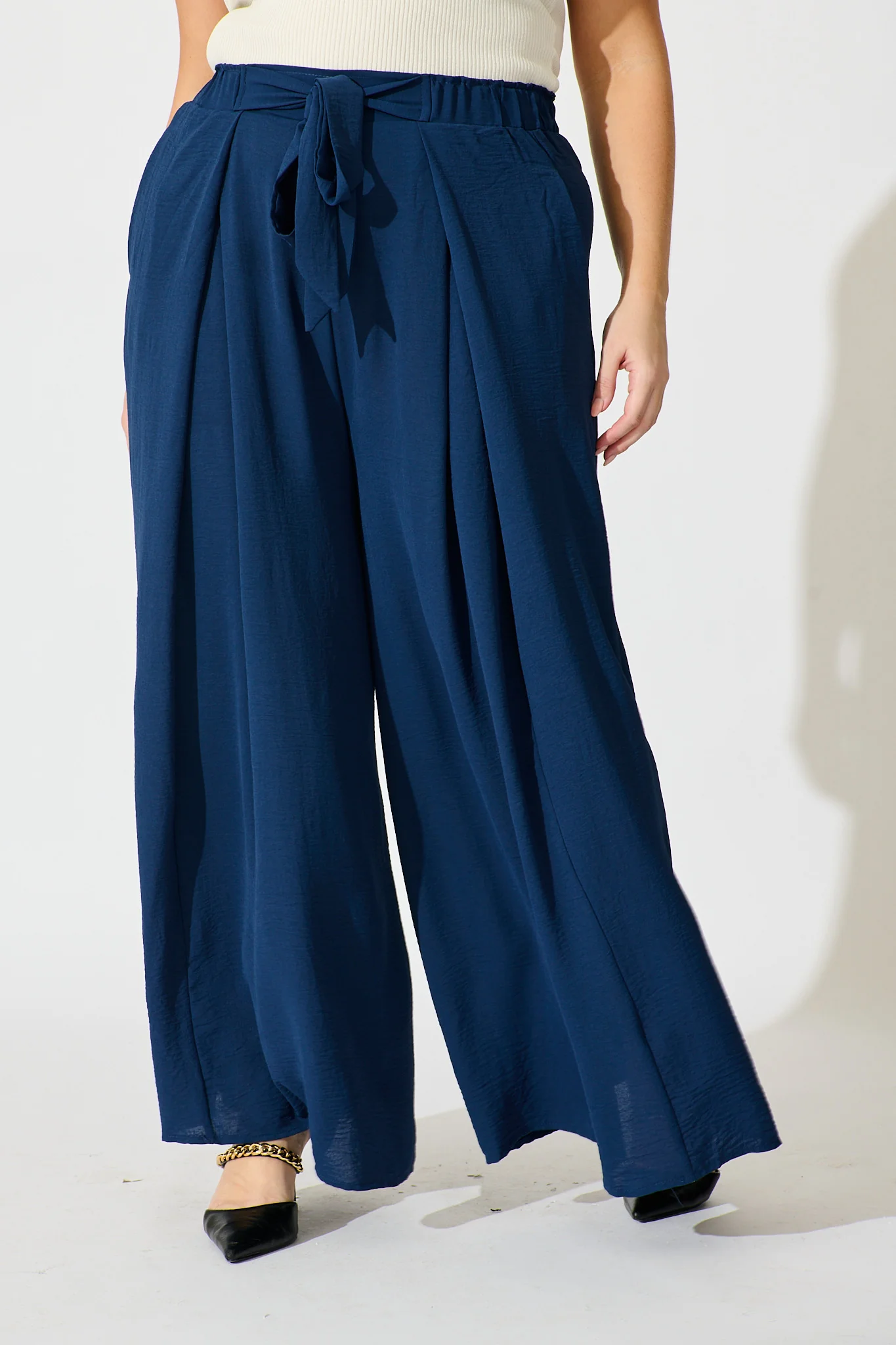 Page Pants In Navy - Image 6