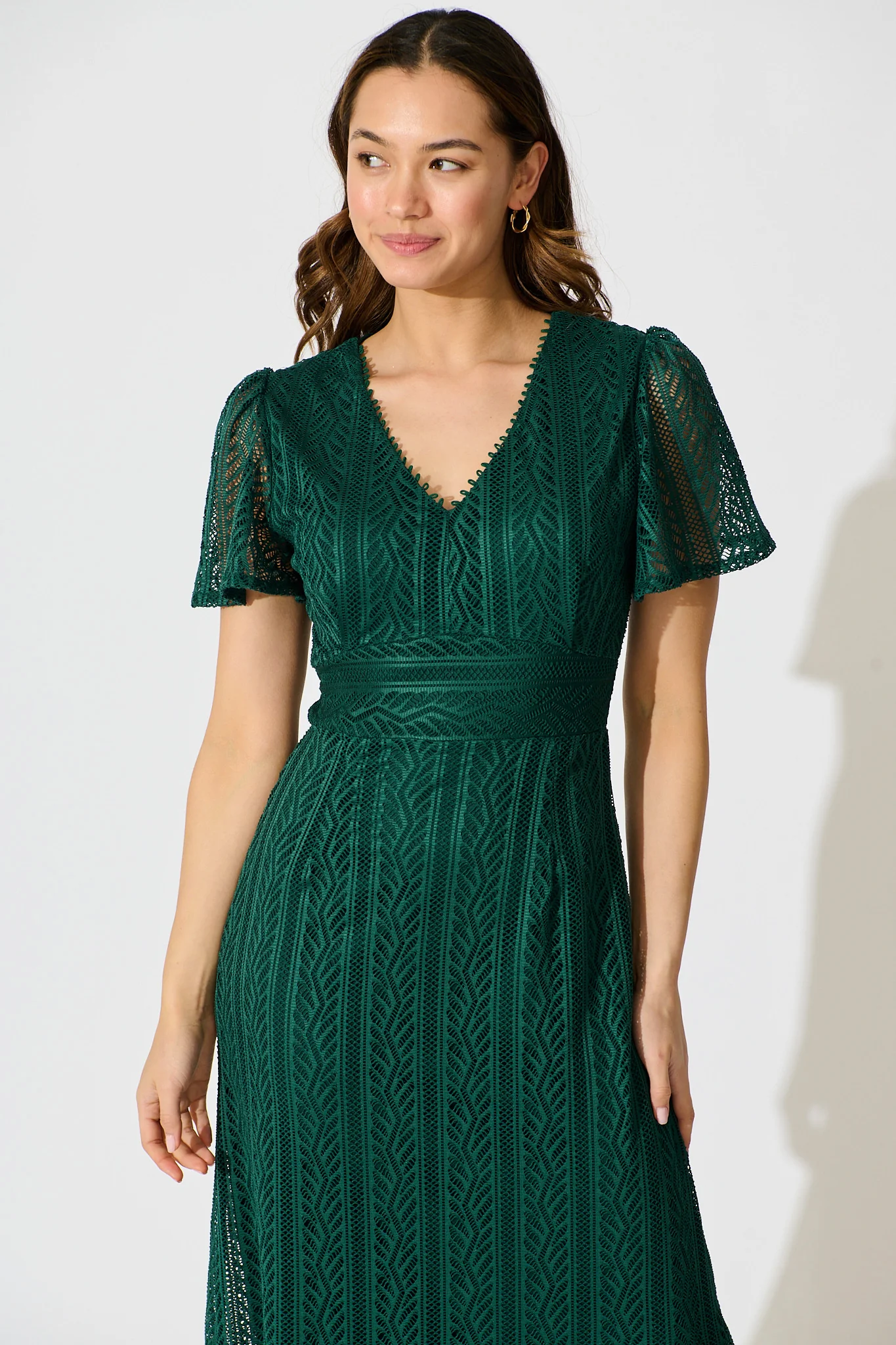 Quintessa Midi Dress in Emerald Lace - Image 2