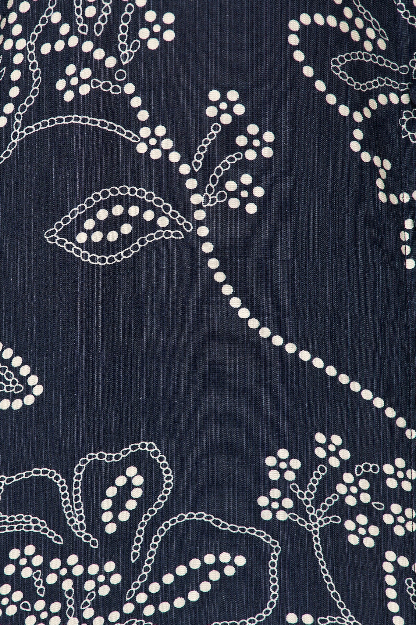 Relic Shirt in Navy - Image 6