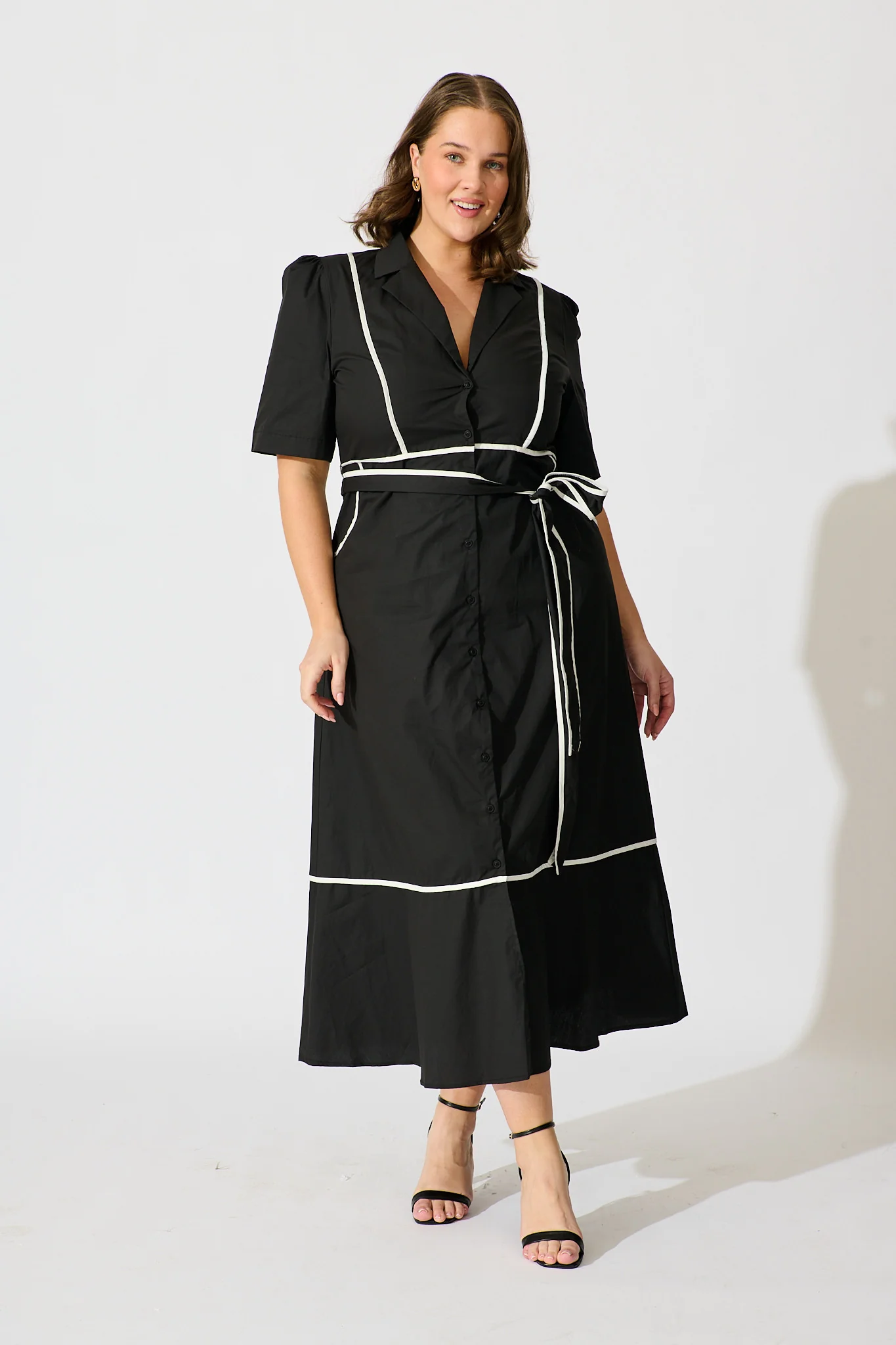 Rhea Maxi Shirt Dress in Black with Contrast Piping Cotton - Image 7