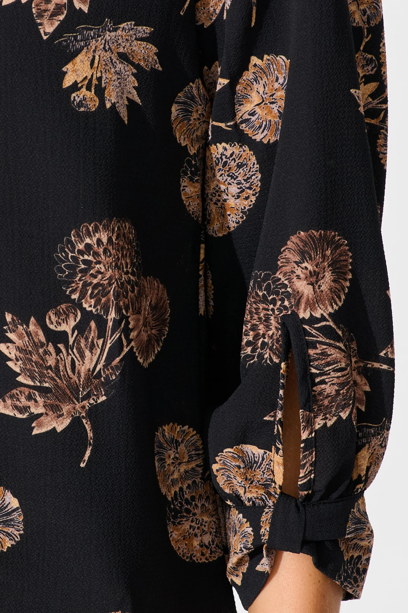 Rhiah Top in Charcoal with Apricot Floral - Image 5