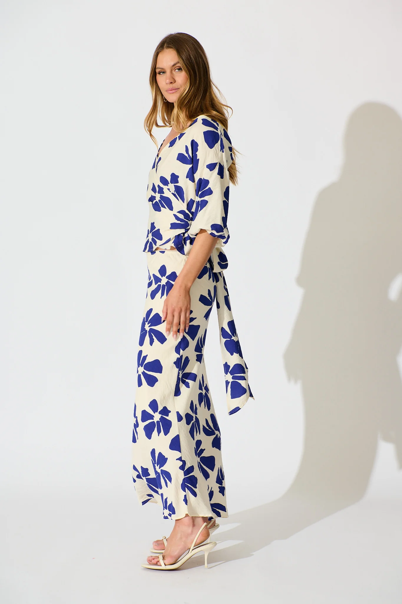 Rhylee Wrap Top in White with Blue Flower Print - Image 5