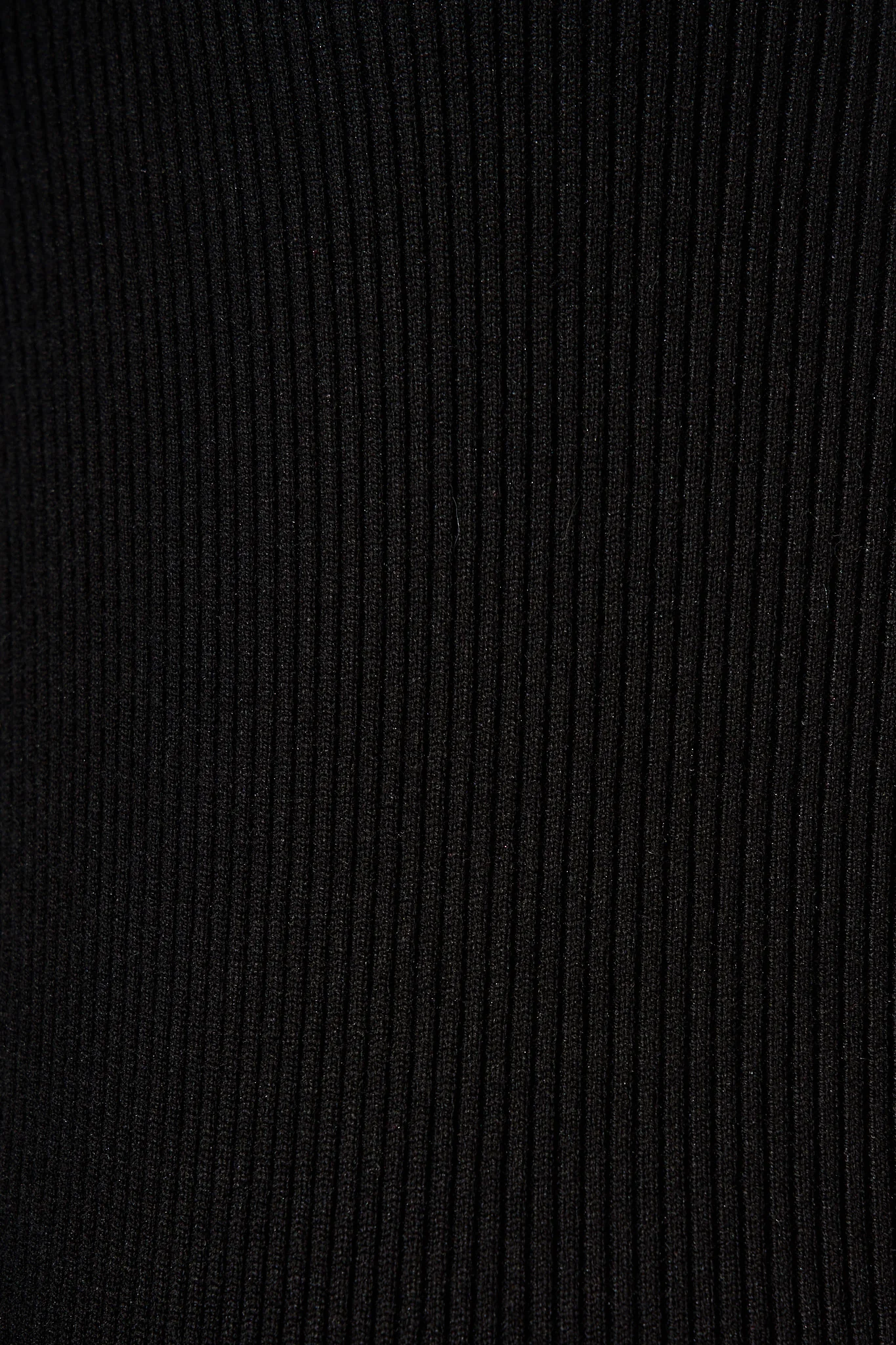 Riveria Knit Top in Black - Image 6