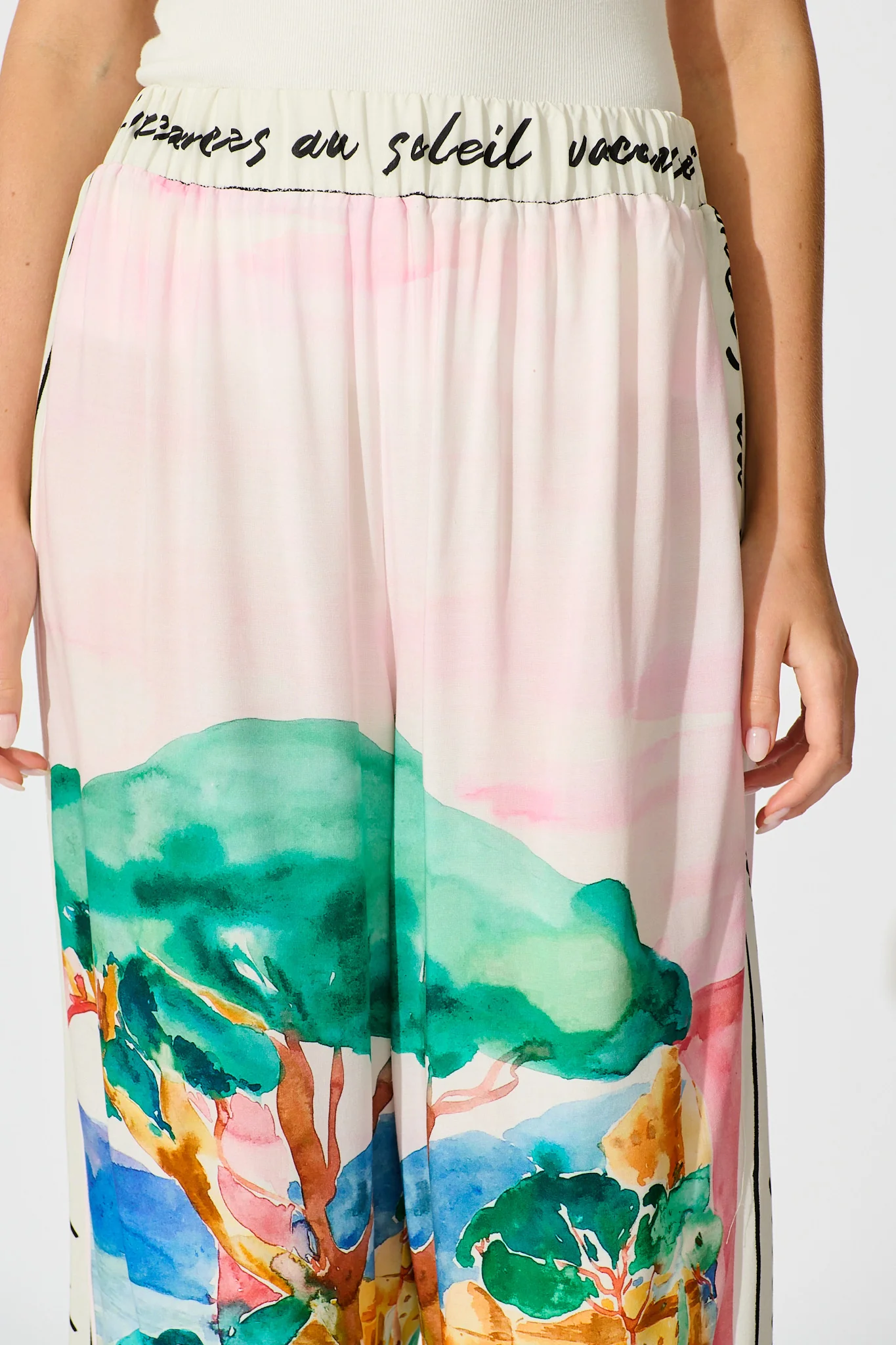 Riviera Whisper Pant in Blush Multi Landscape Print - Image 5