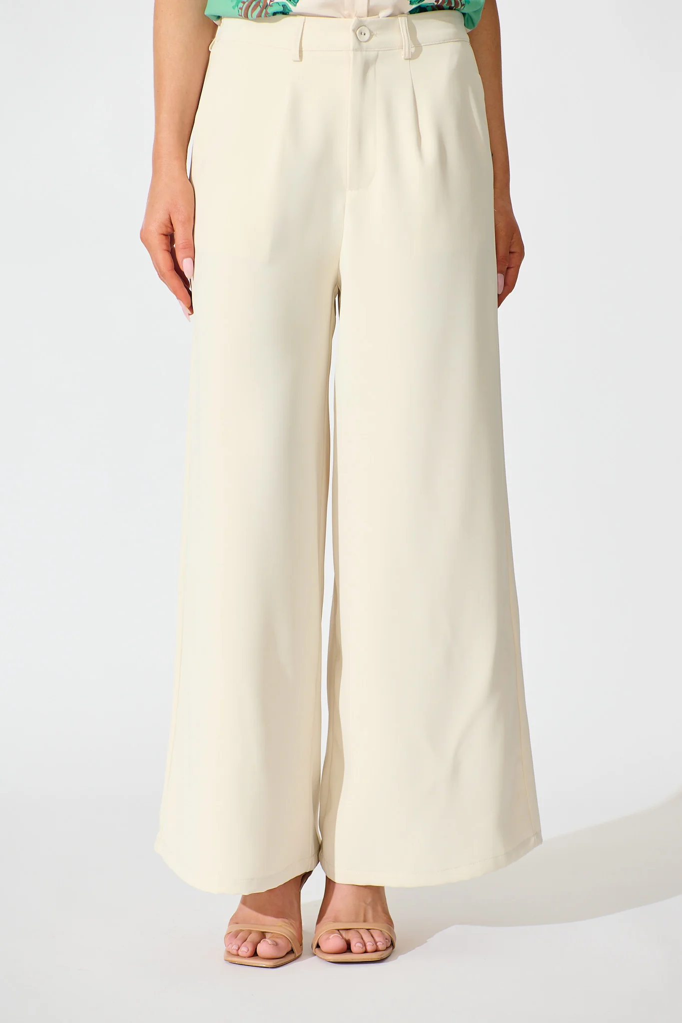 Rosalinda Pant in Cream - Image 3