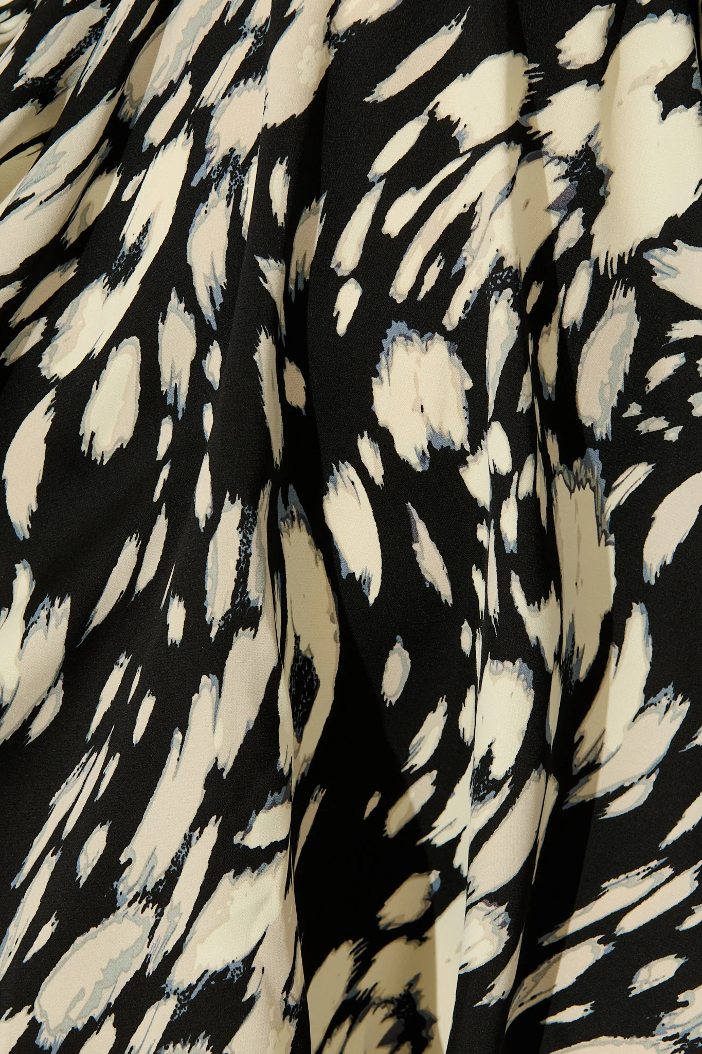 Roseabella Dress in Black and White Print - Image 6