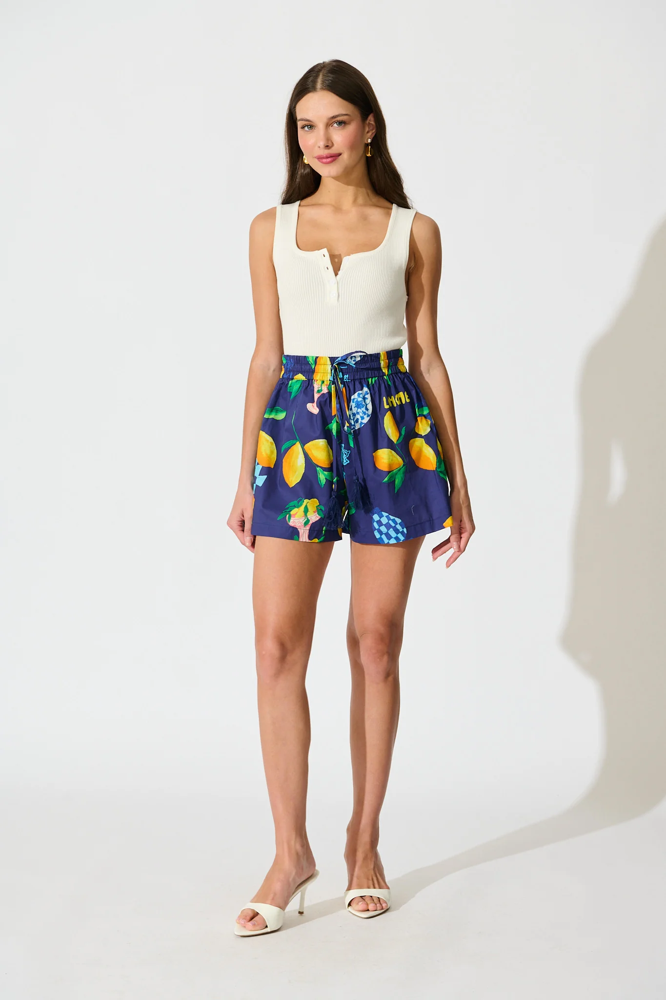 Rosela Short in Navy Lemon Print Cotton - Image 4
