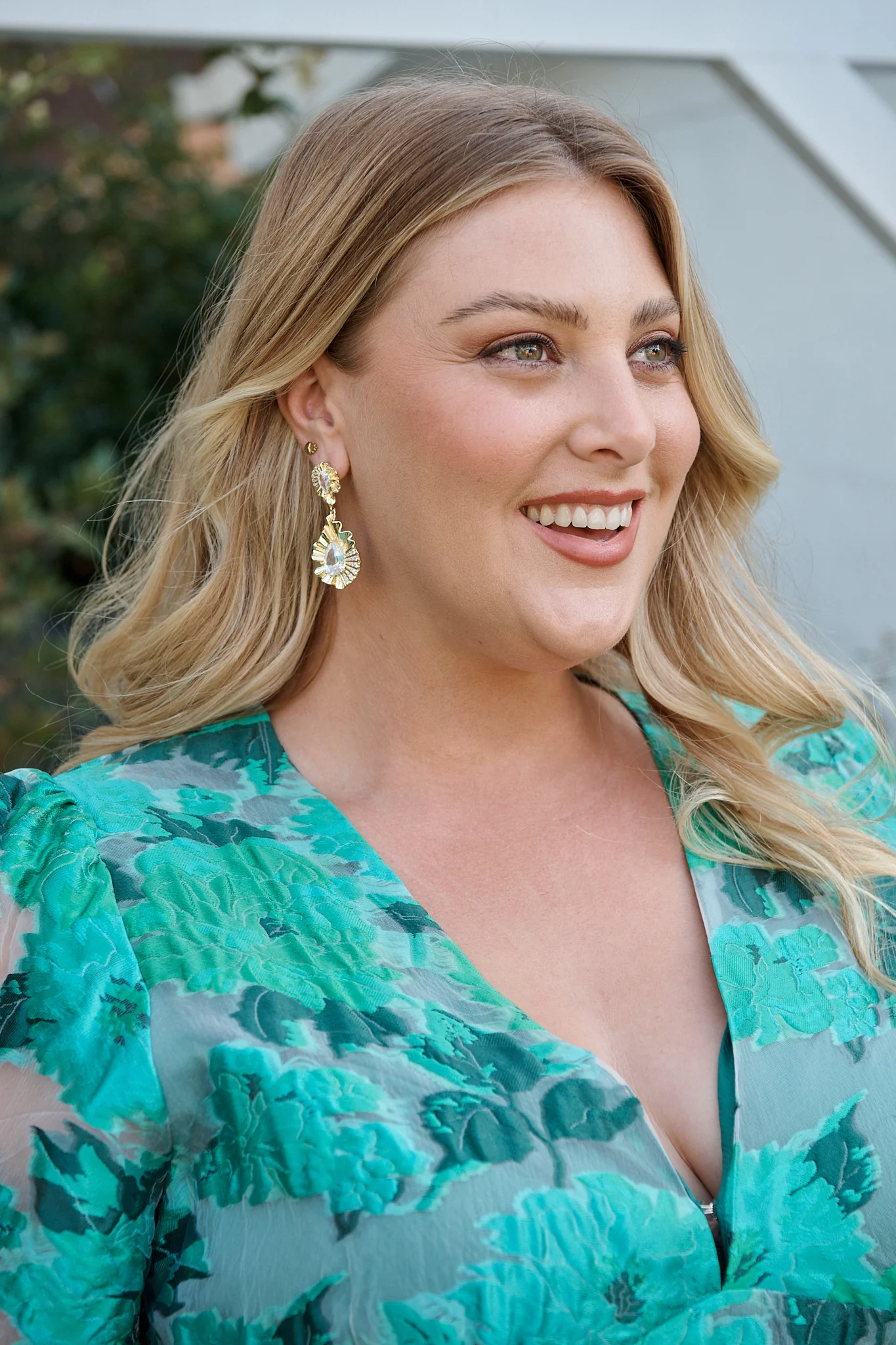 Sabine Drop Teardrop Earrings in Textured Gold - Image 2