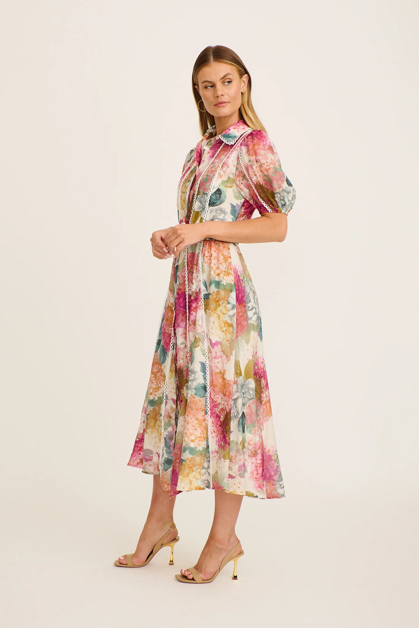 Safiya Maxi Shirt Dress in Multi Floral - Image 3