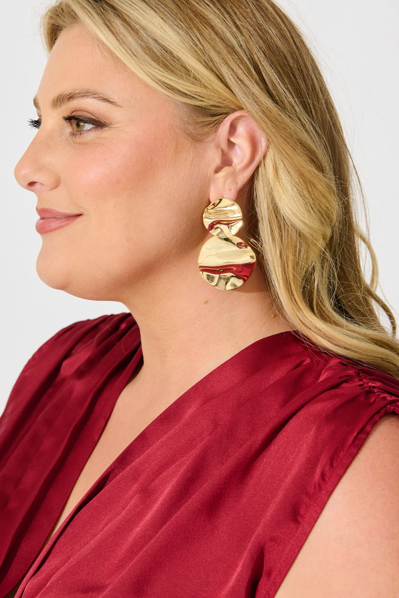 Sarai Drop Earrings in Gold Textured - Image 4