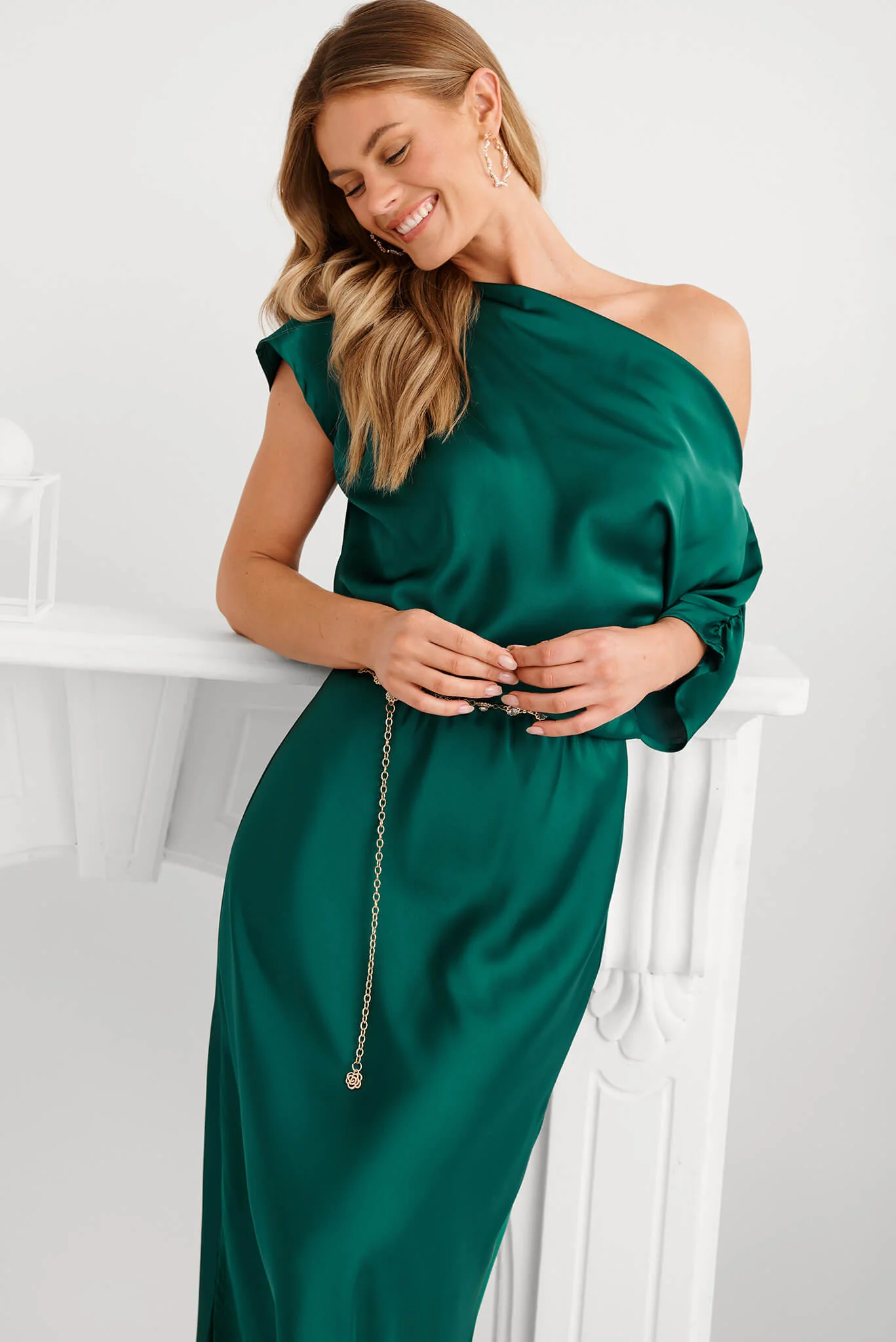 Sarita Maxi Off Shoulder Dress in Emerald Green Satin - Image 4