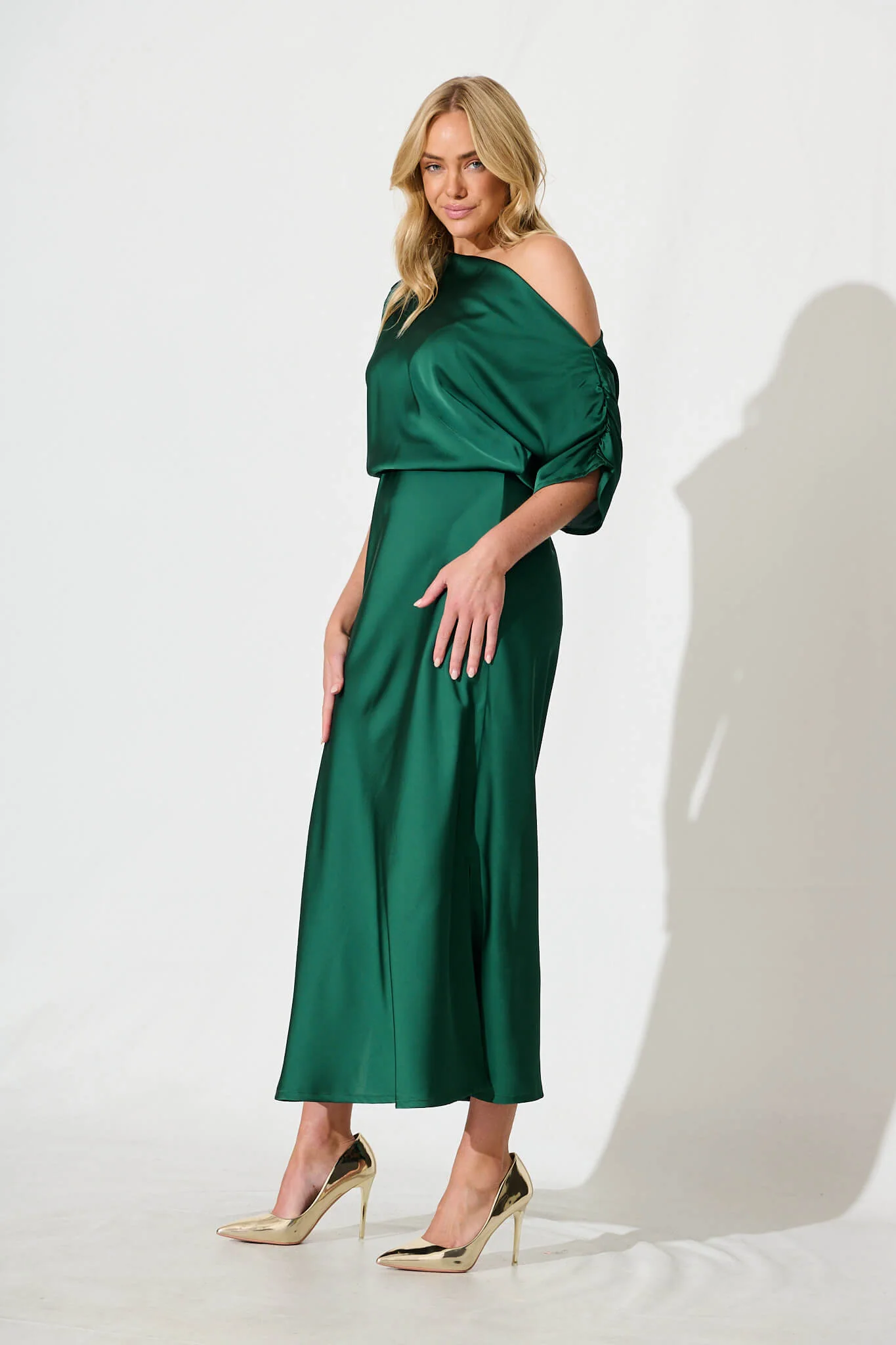Sarita Maxi Off Shoulder Dress in Emerald Green Satin - Image 7