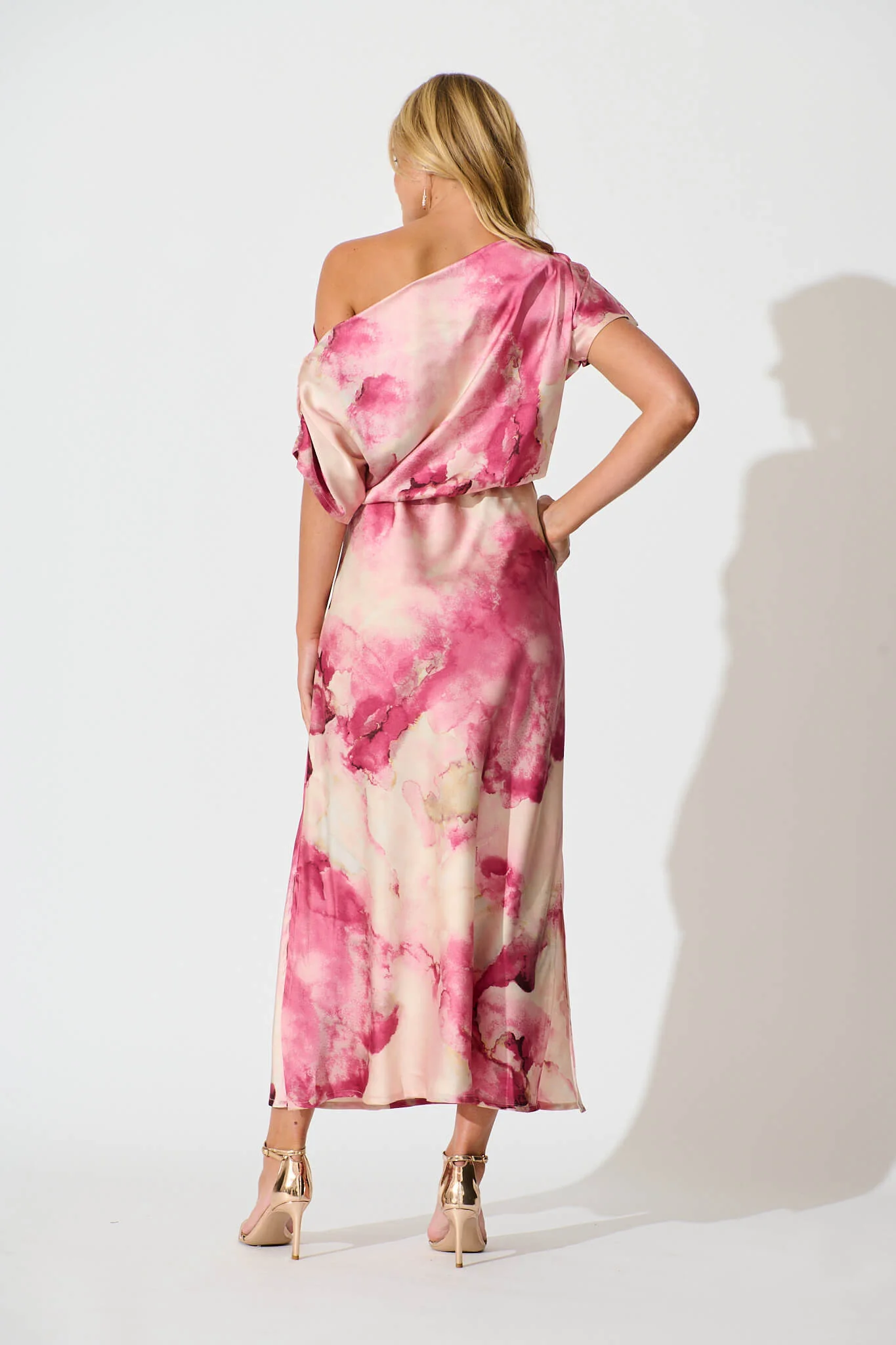 Sarita Maxi Off Shoulder Dress in Magenta Watercolour Satin - Image 4