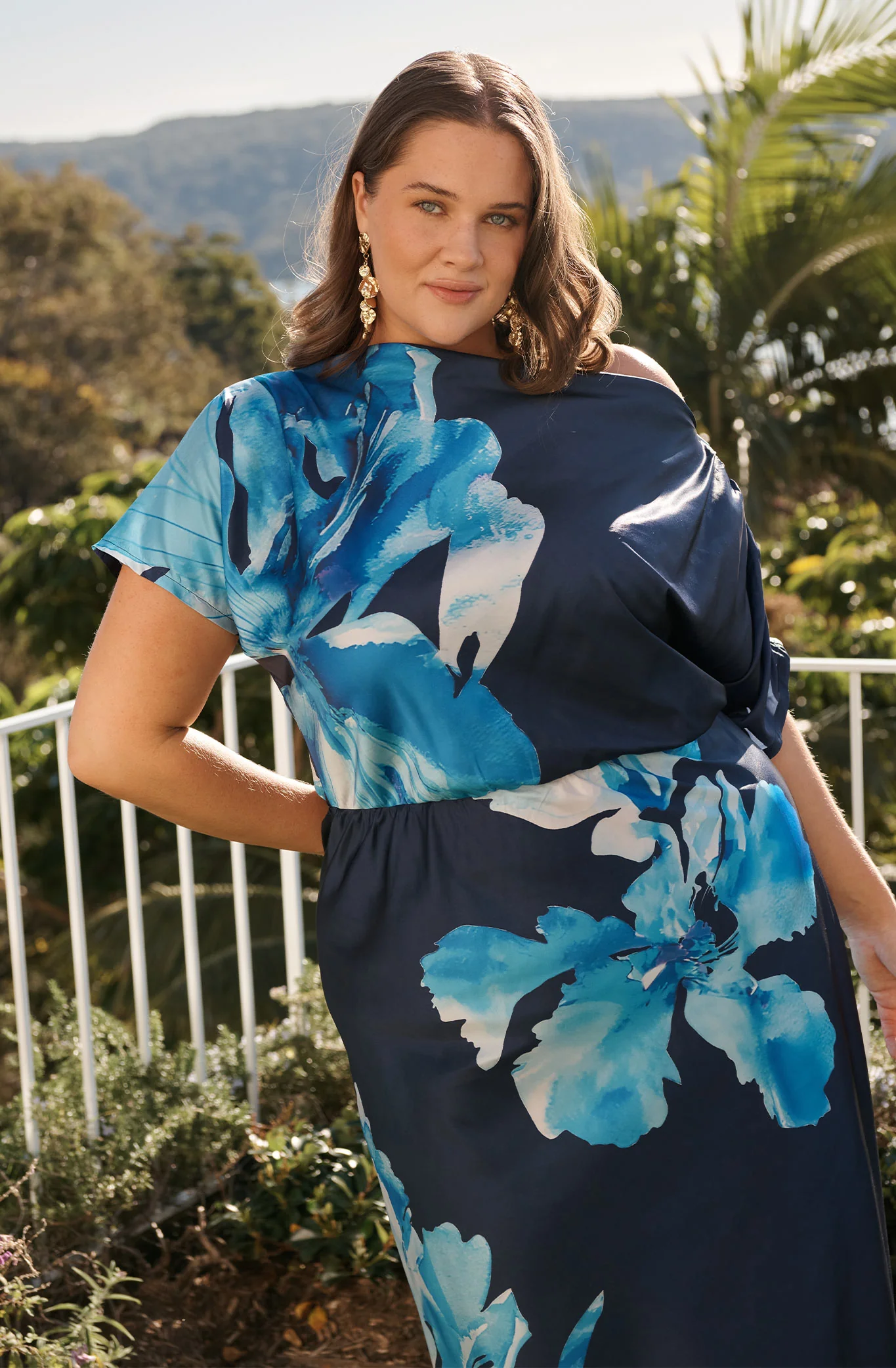 Sarita Maxi Off Shoulder Dress in Navy Floral Satin - Image 9