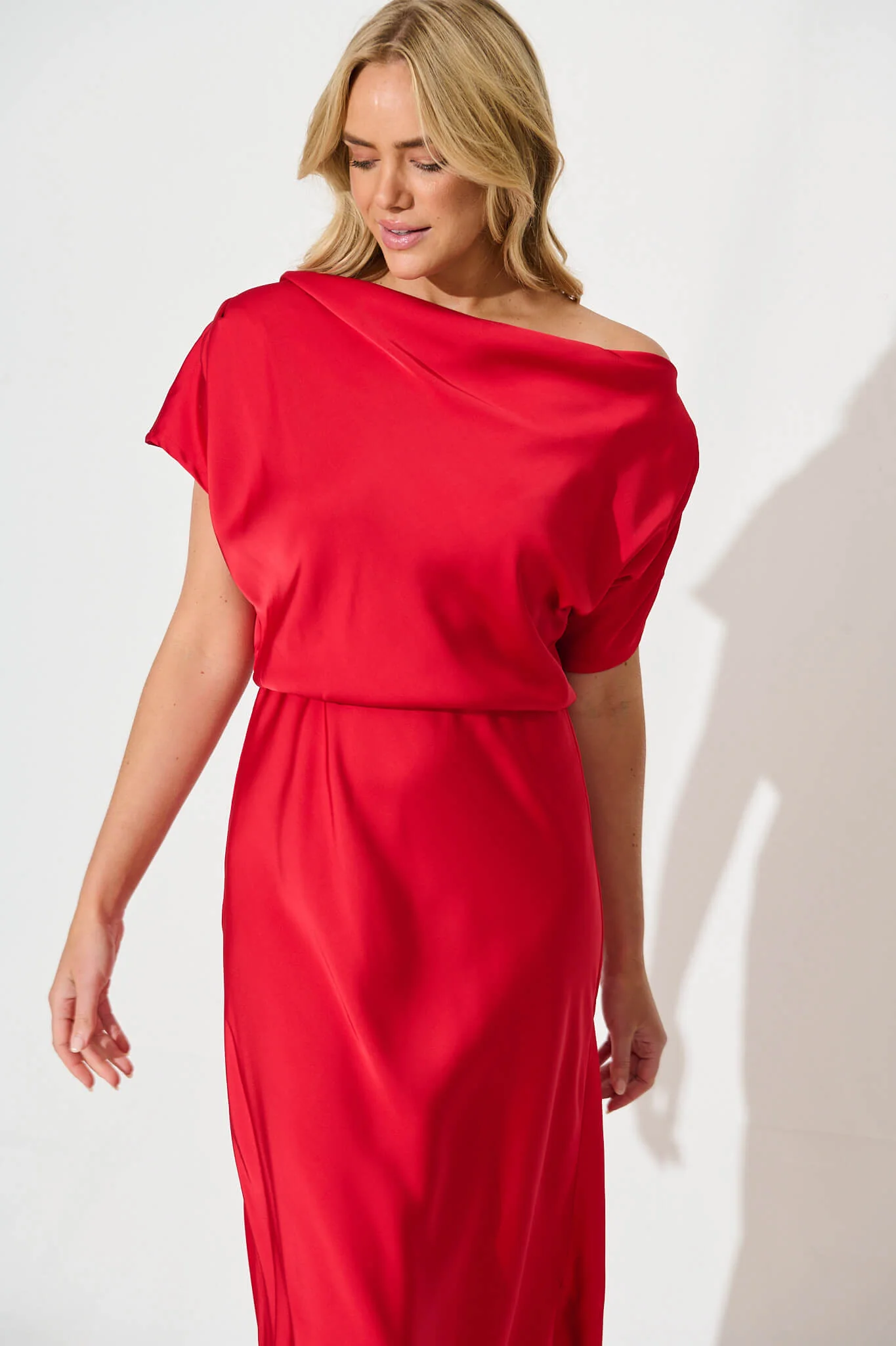 Sarita Maxi Off Shoulder Dress in Red Satin - Image 5
