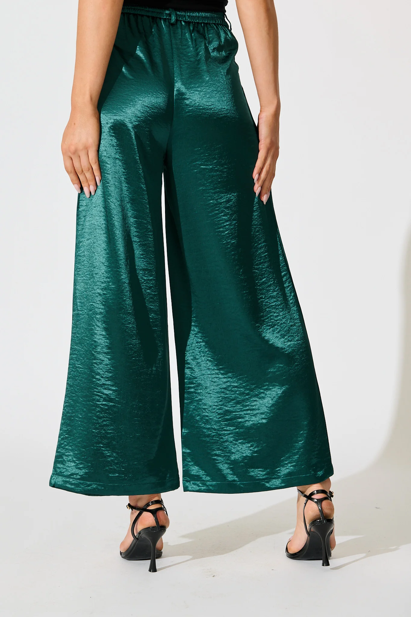Satin Muse Pant in Emerald - Image 3
