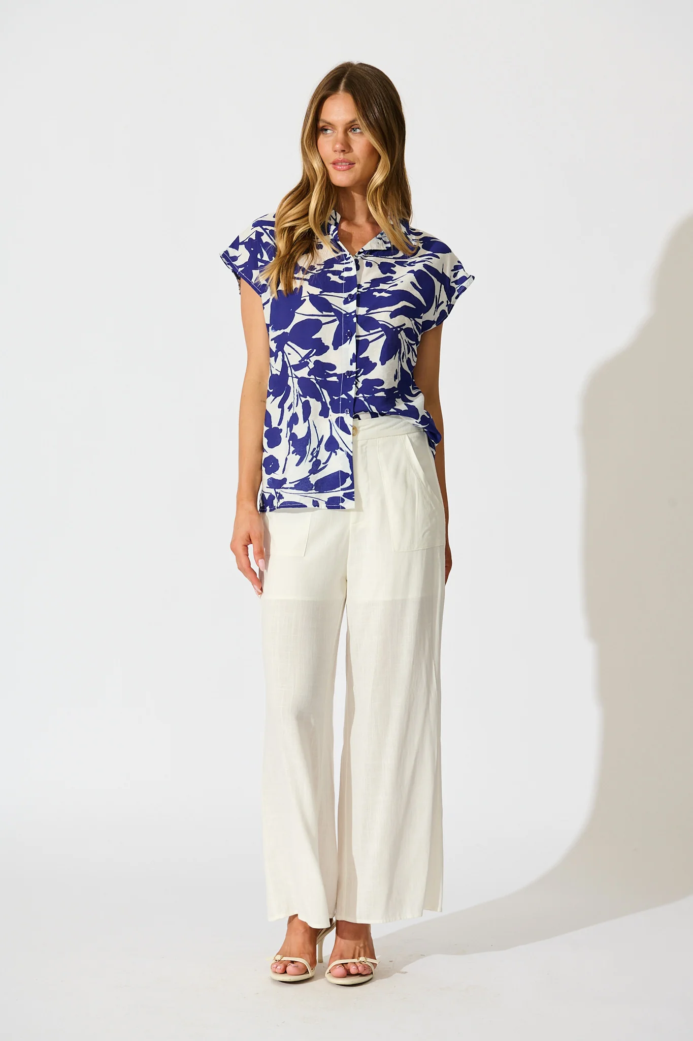 Sharmaine Shirt in White and Navy Print Linen Blend - Image 4