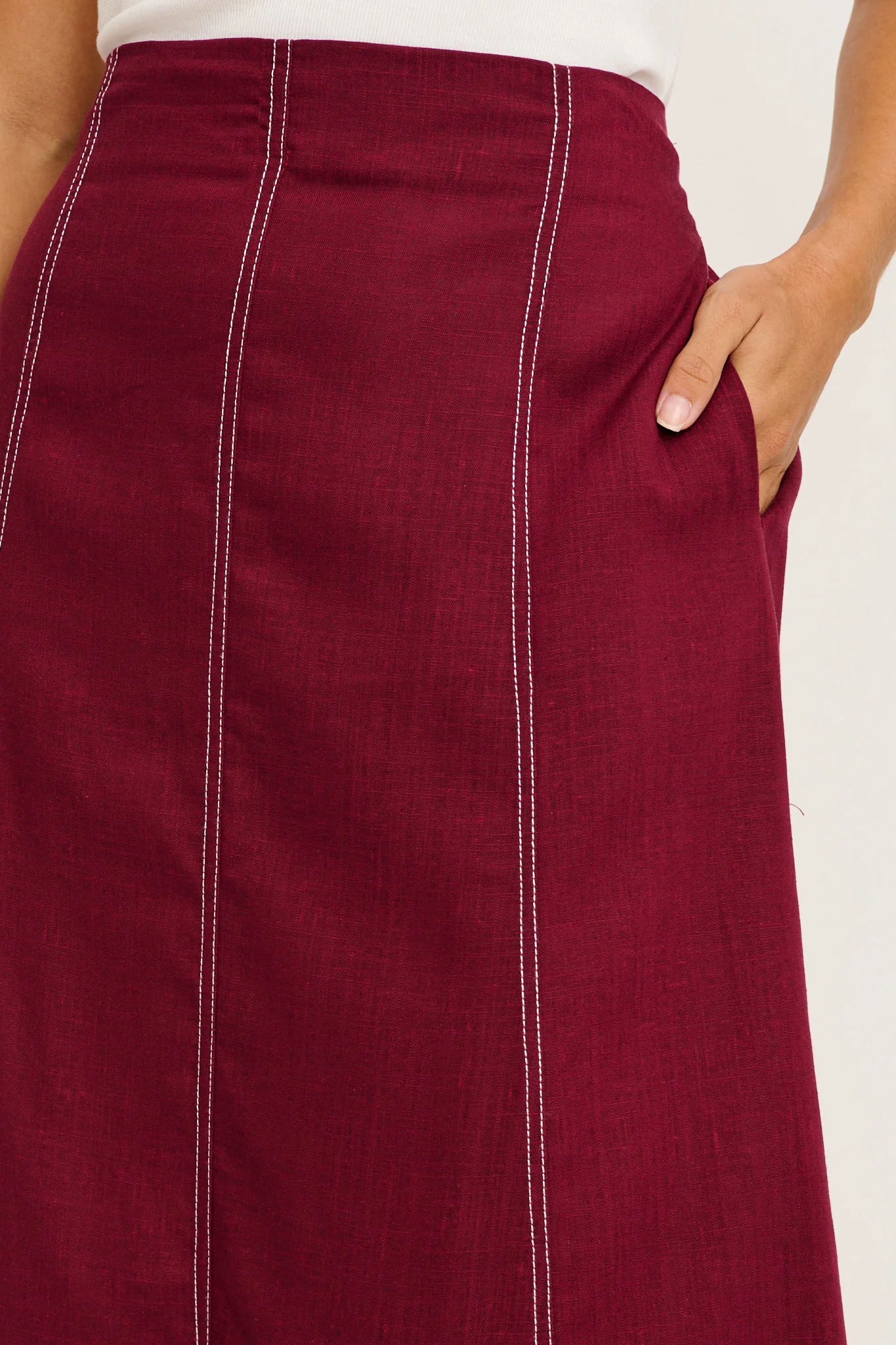 Sharp Hour Maxi Skirt in Wine Linen Blend - Image 5