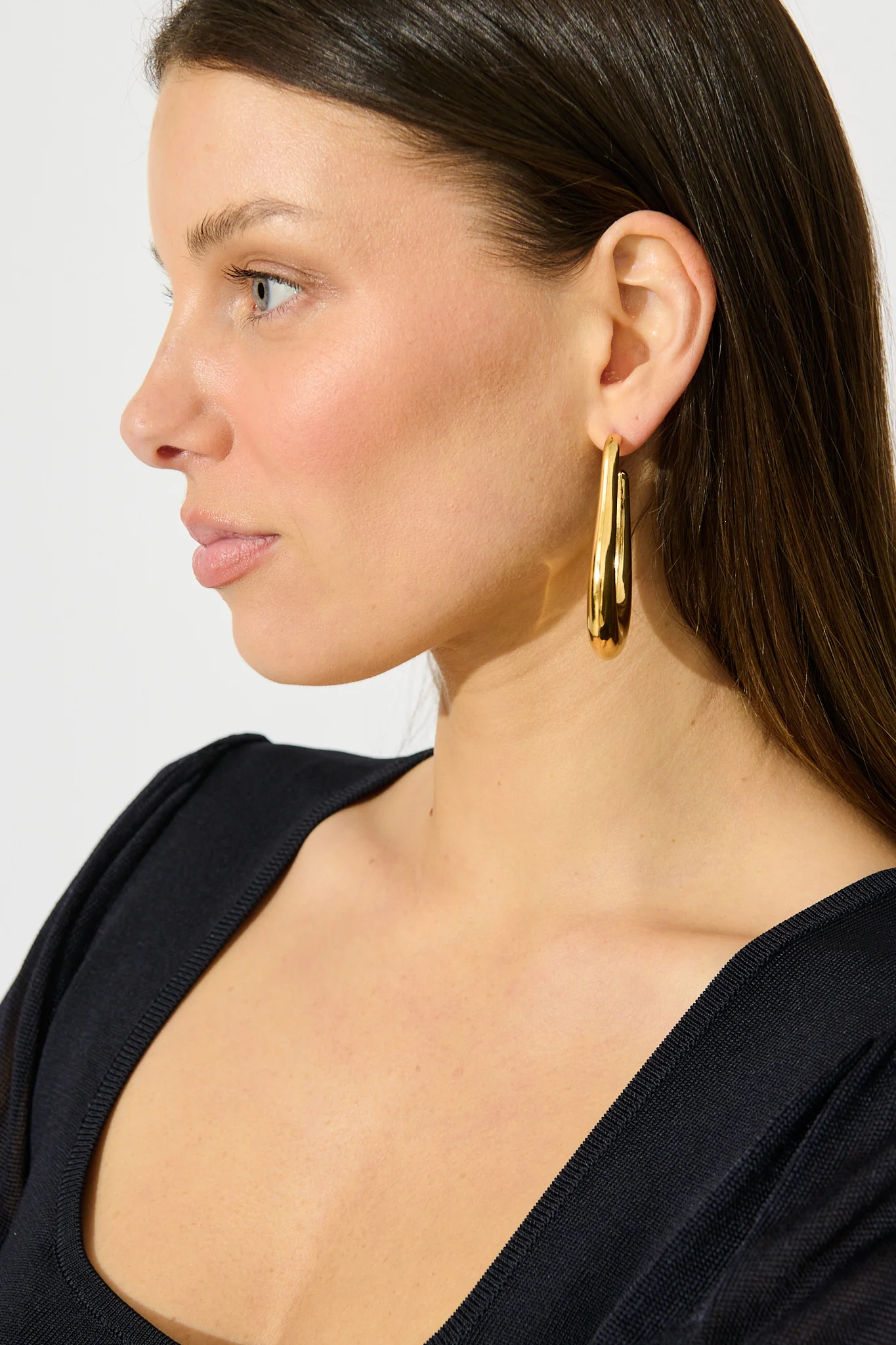 Shayla Hoop Earrings in 18K Gold Plated - Image 7