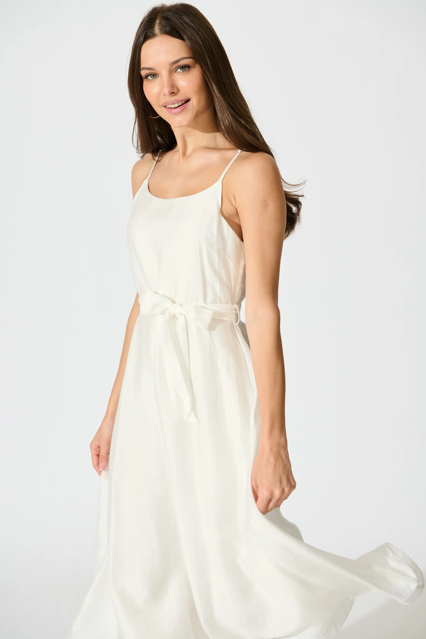 Silla Midi Dress in White Linen Blend - Image 2