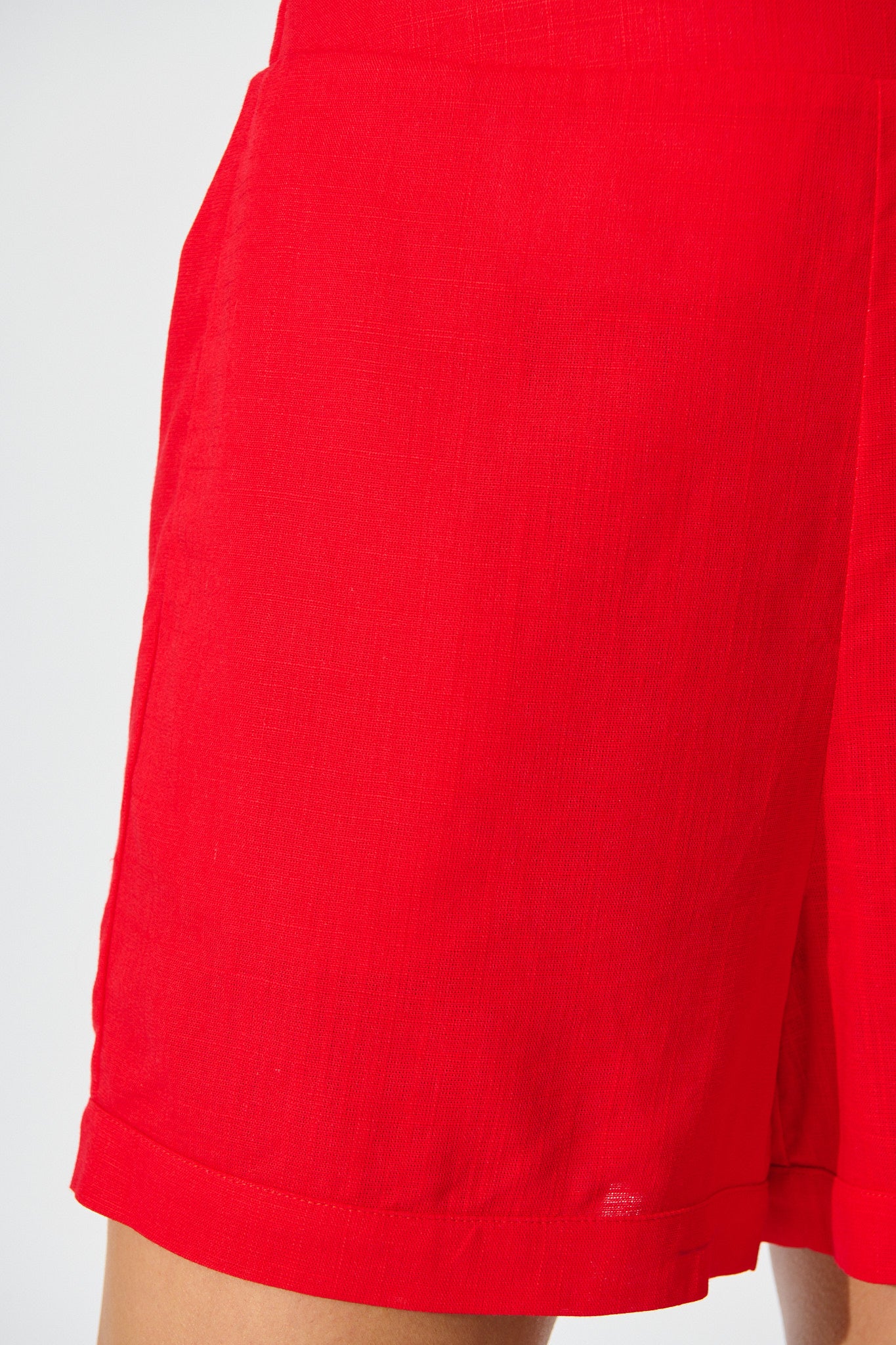 Sizzle Short in Red Linen Blend - Image 6